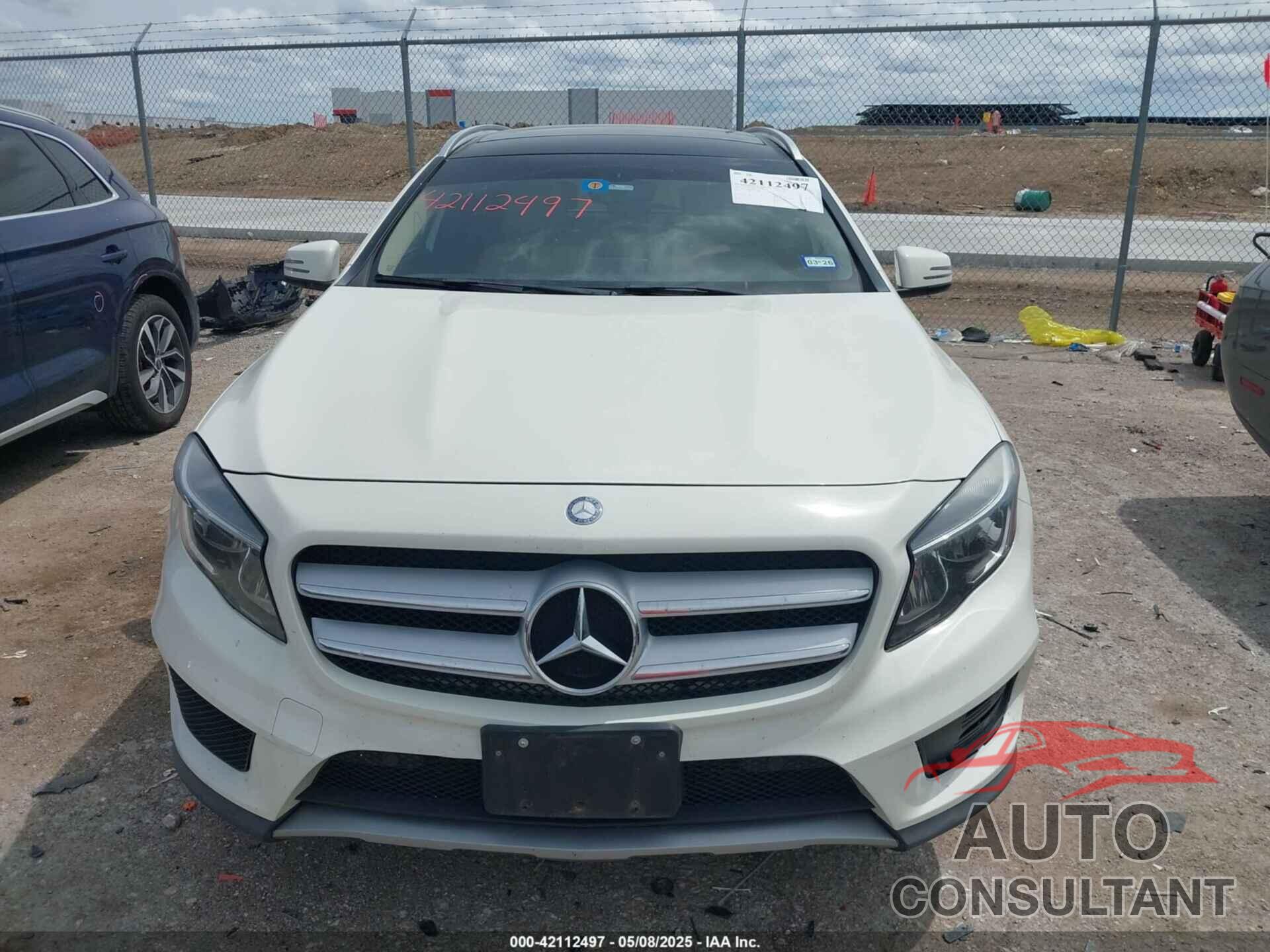 MERCEDES-BENZ GLA 250 2015 - WDCTG4GB6FJ075399