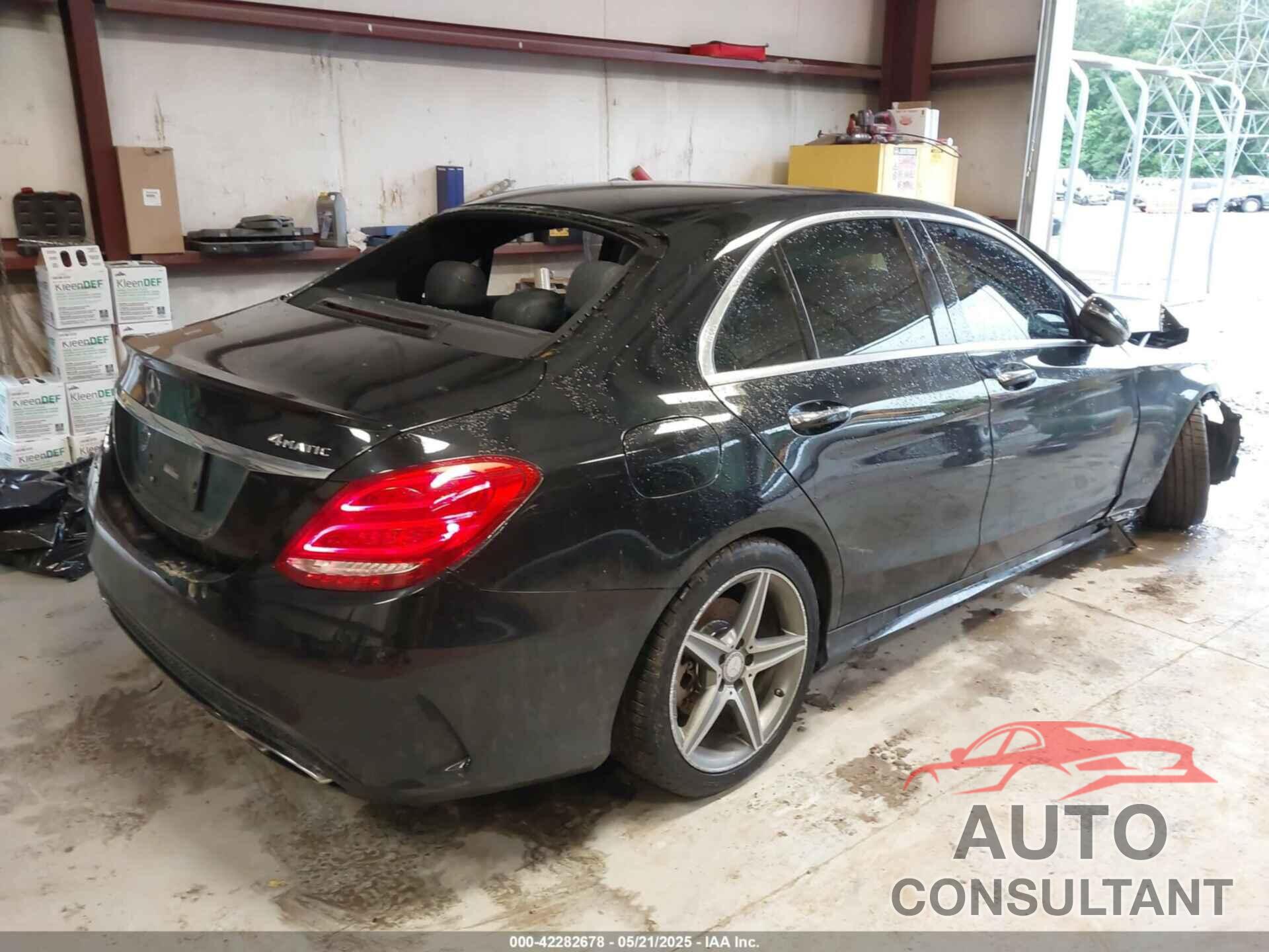 MERCEDES-BENZ C 300 2016 - 55SWF4KB3GU096800