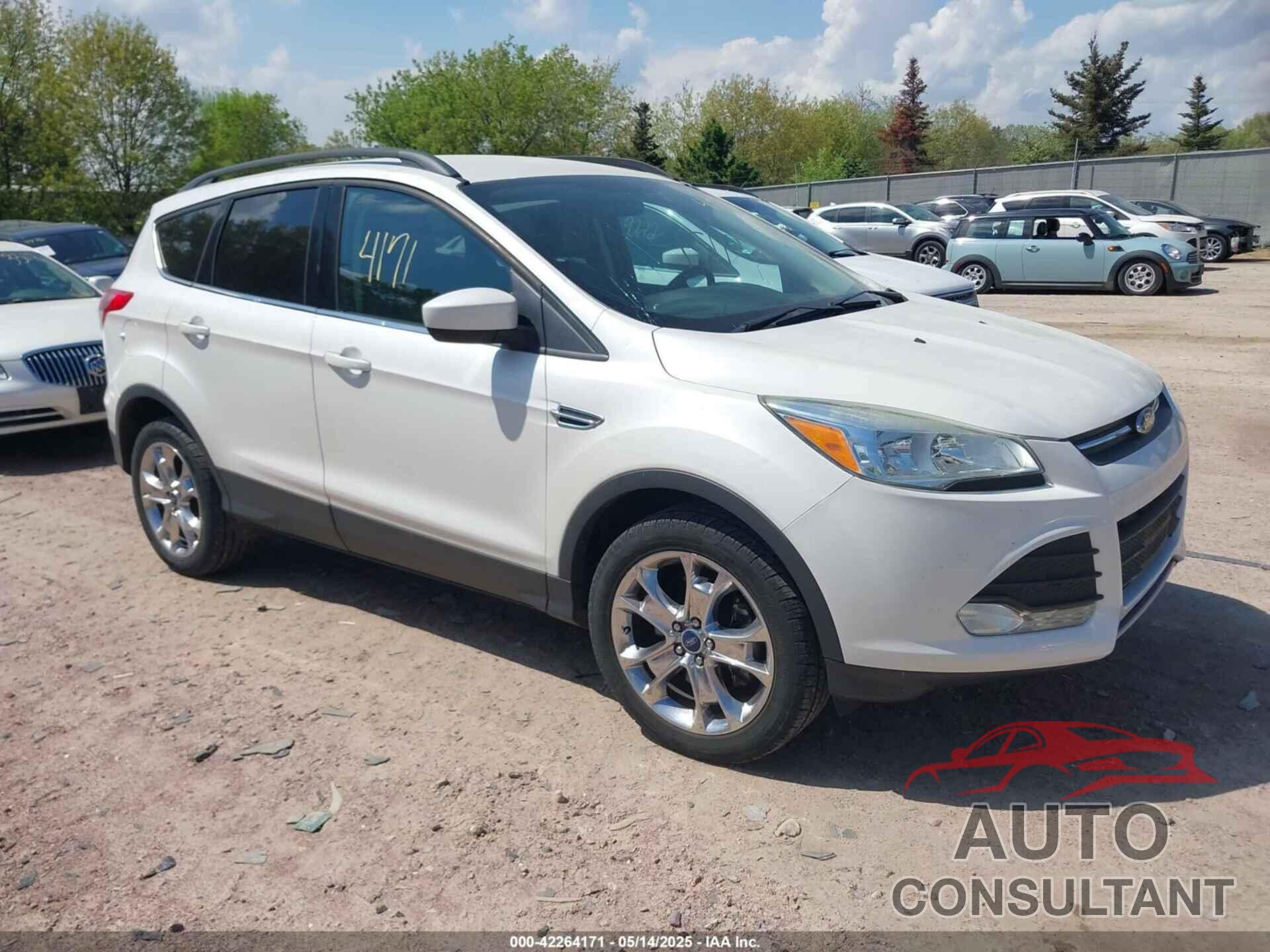 FORD ESCAPE 2015 - 1FMCU9G99FUC15240