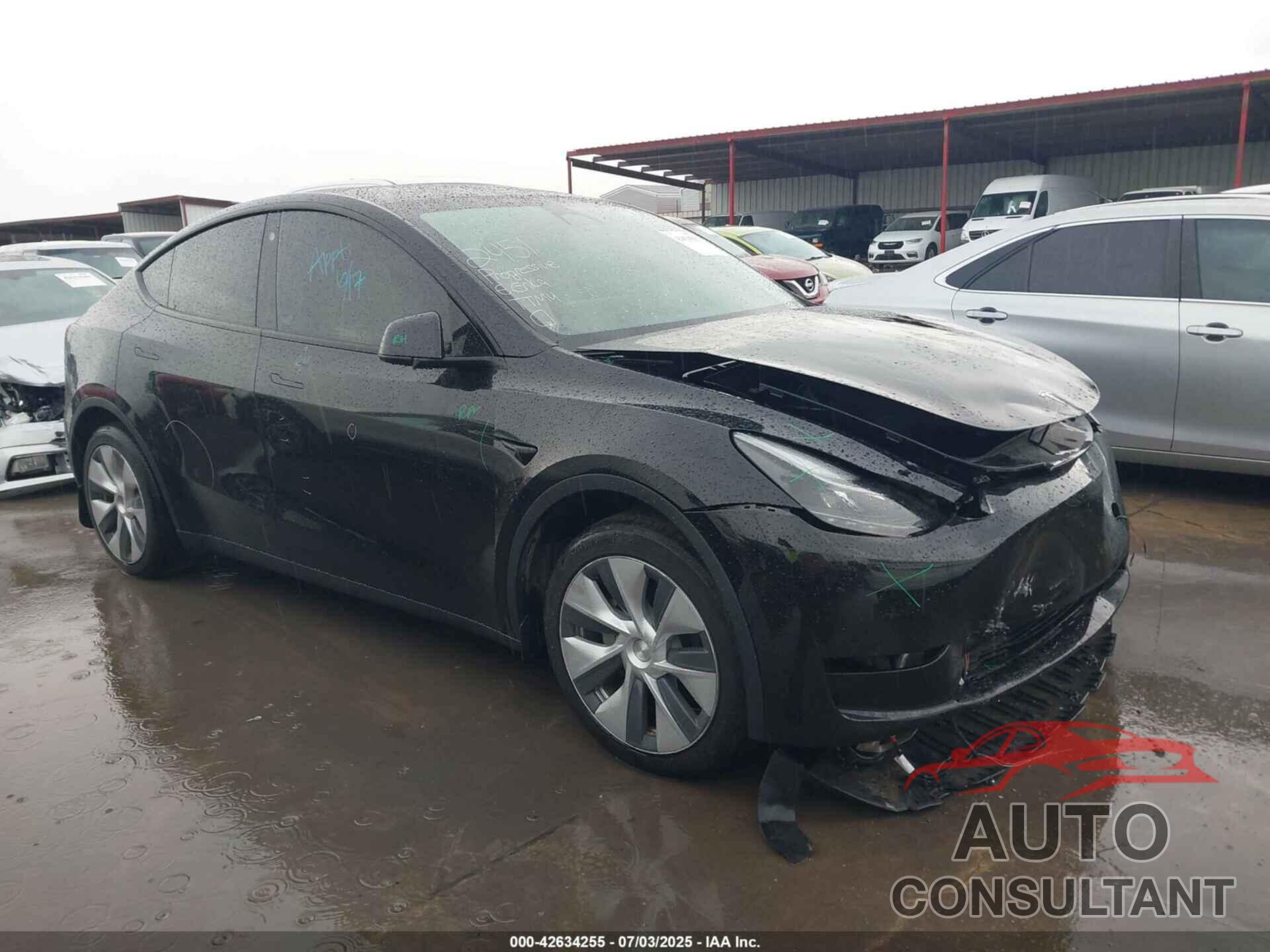 TESLA MODEL Y 2023 - 7SAYGAEE4PF660405