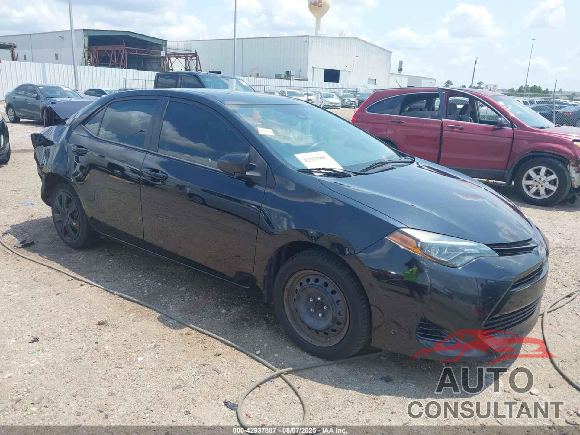 TOYOTA COROLLA 2018 - 5YFBURHE6JP787061