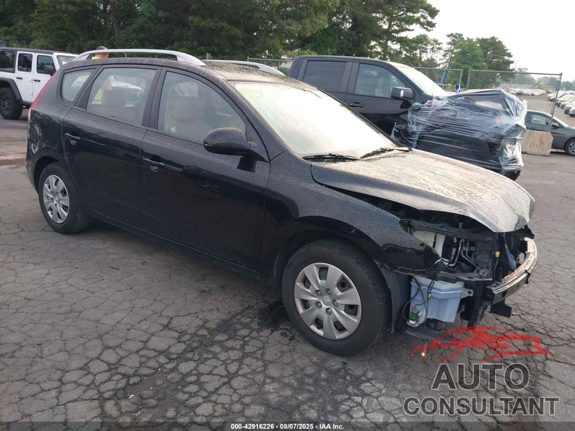 HYUNDAI ELANTRA TOURING 2011 - KMHDC8AE0BU106148