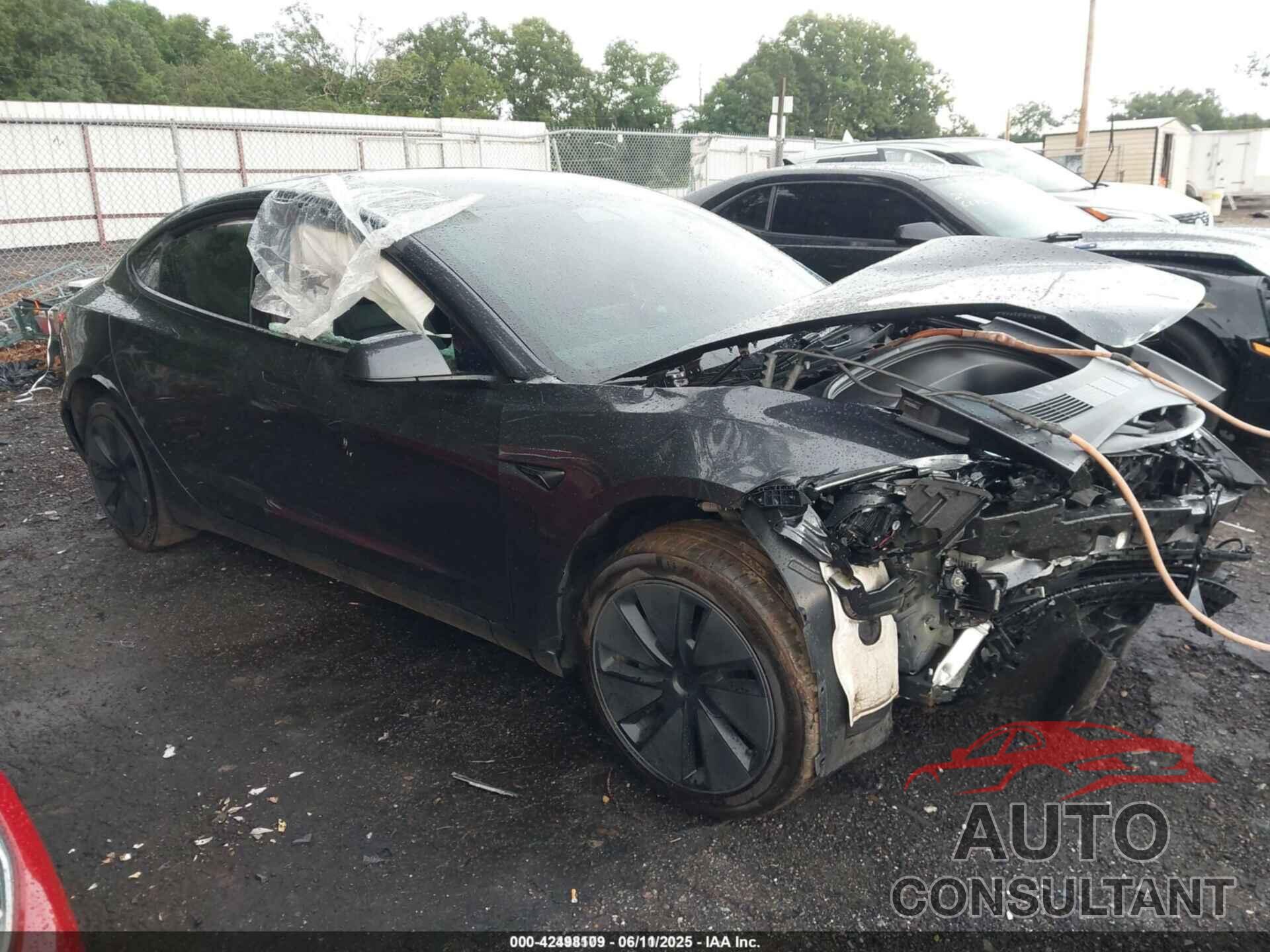 TESLA MODEL 3 2024 - 5YJ3E1EA7RF847893