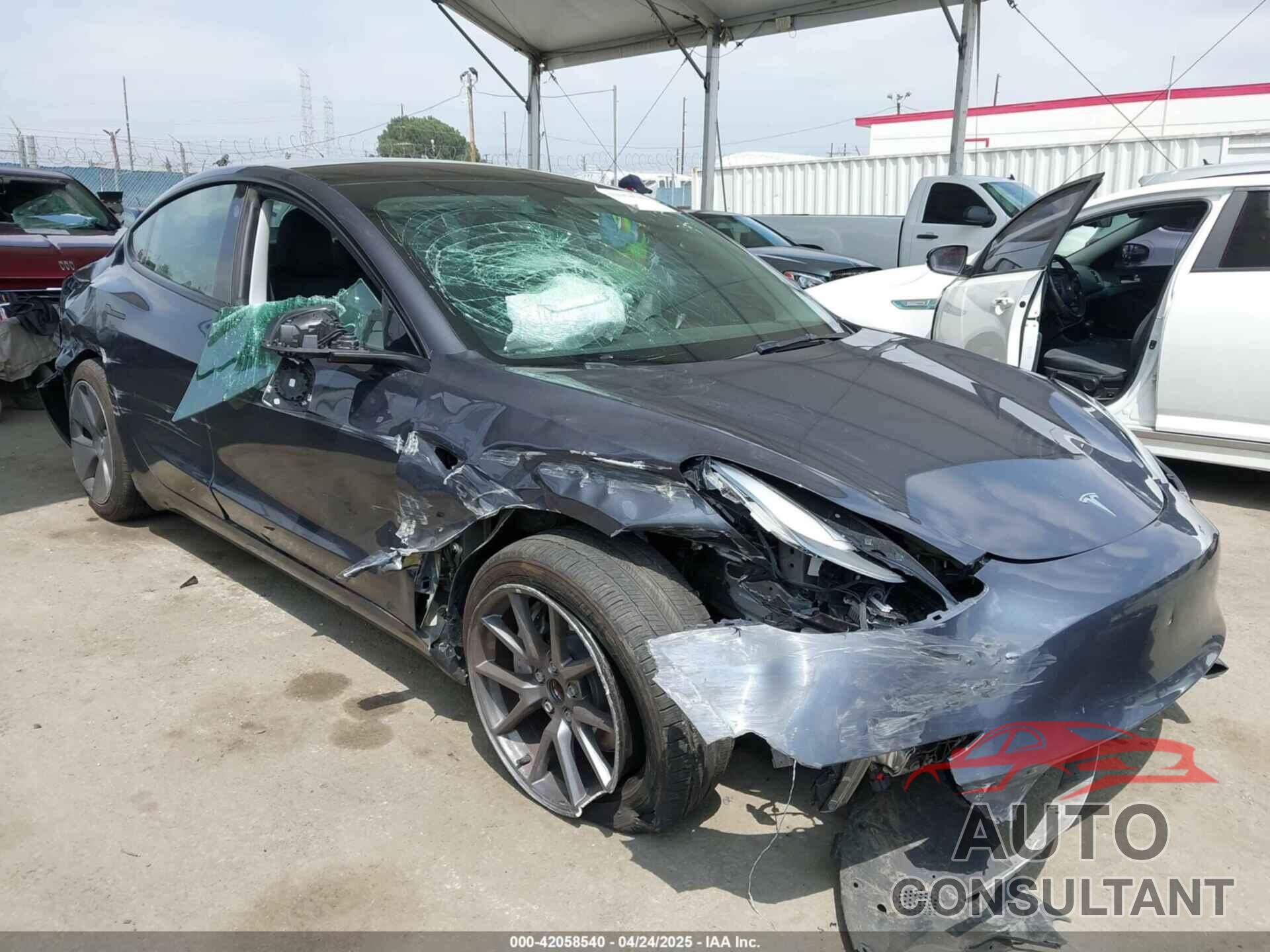 TESLA MODEL 3 2023 - 5YJ3E1EA0PF518904