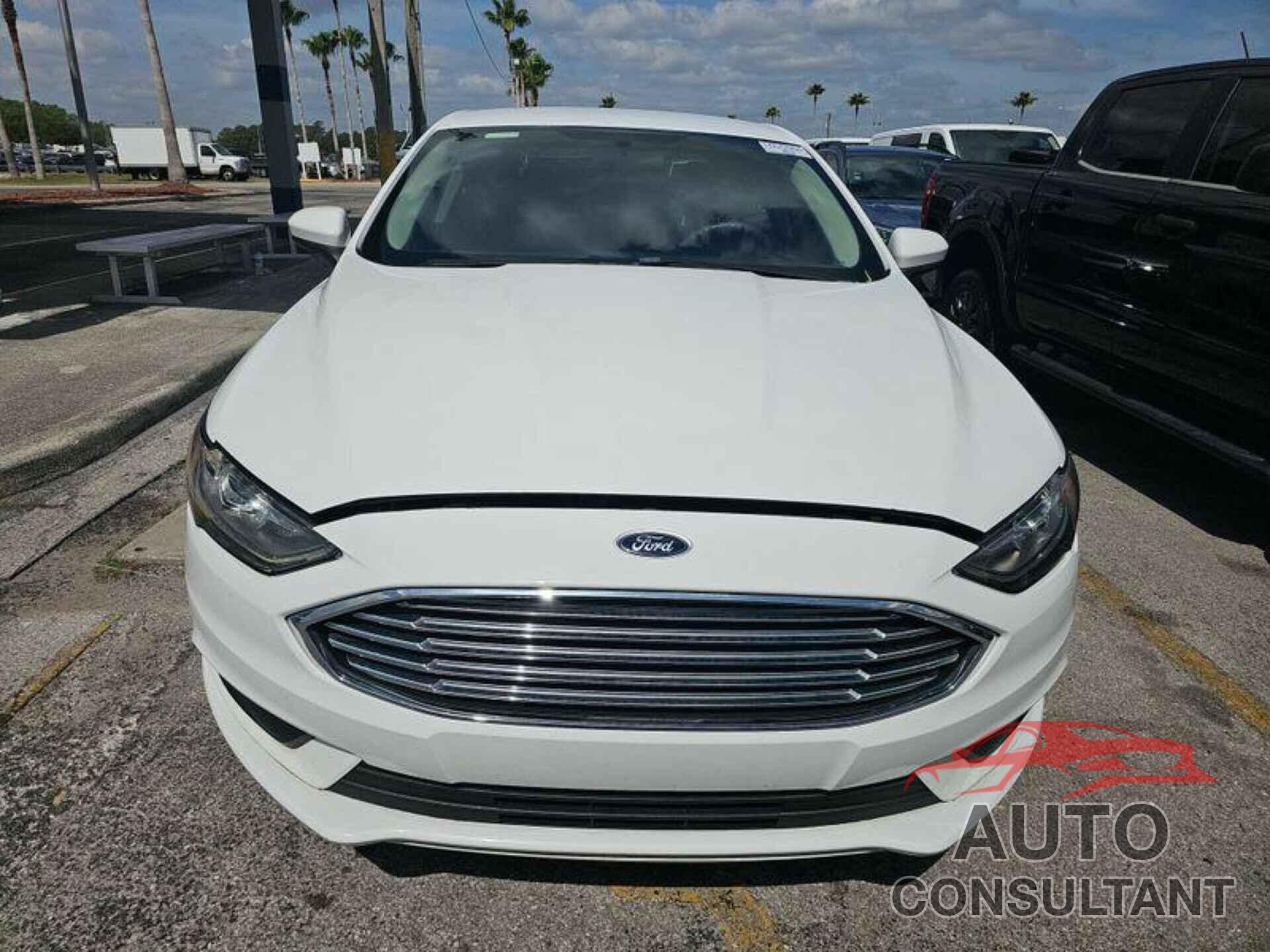 FORD FUSION 2018 - 3FA6P0H74JR258049