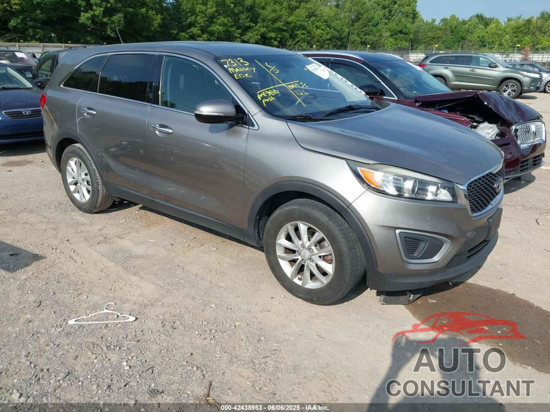 KIA SORENTO 2016 - 5XYPG4A36GG034359