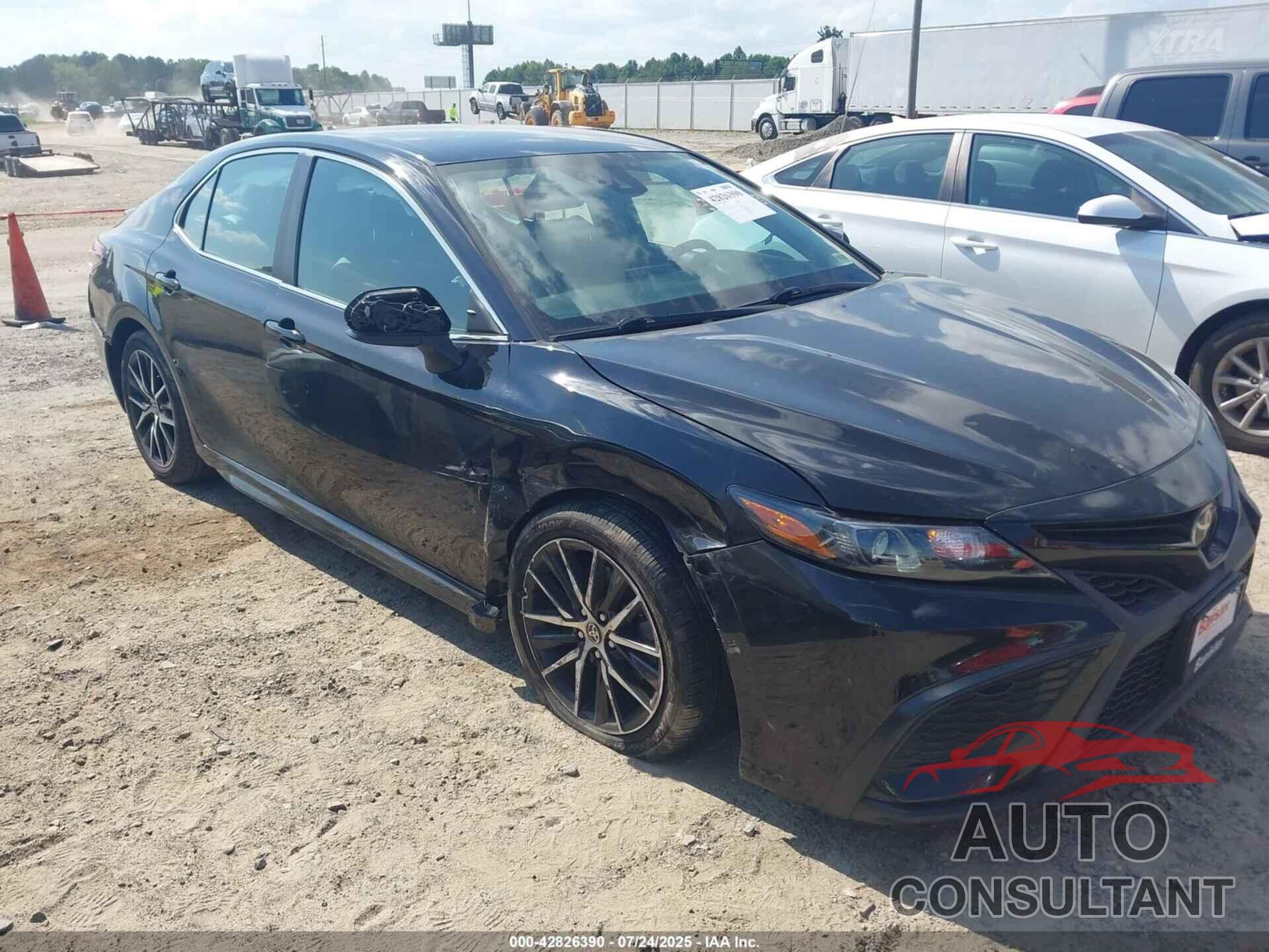 TOYOTA CAMRY 2021 - 4T1G11BKXMU038846