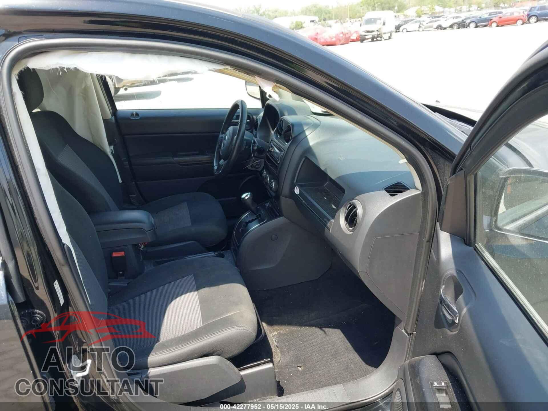 JEEP COMPASS 2012 - 1C4NJCEA5CD677449
