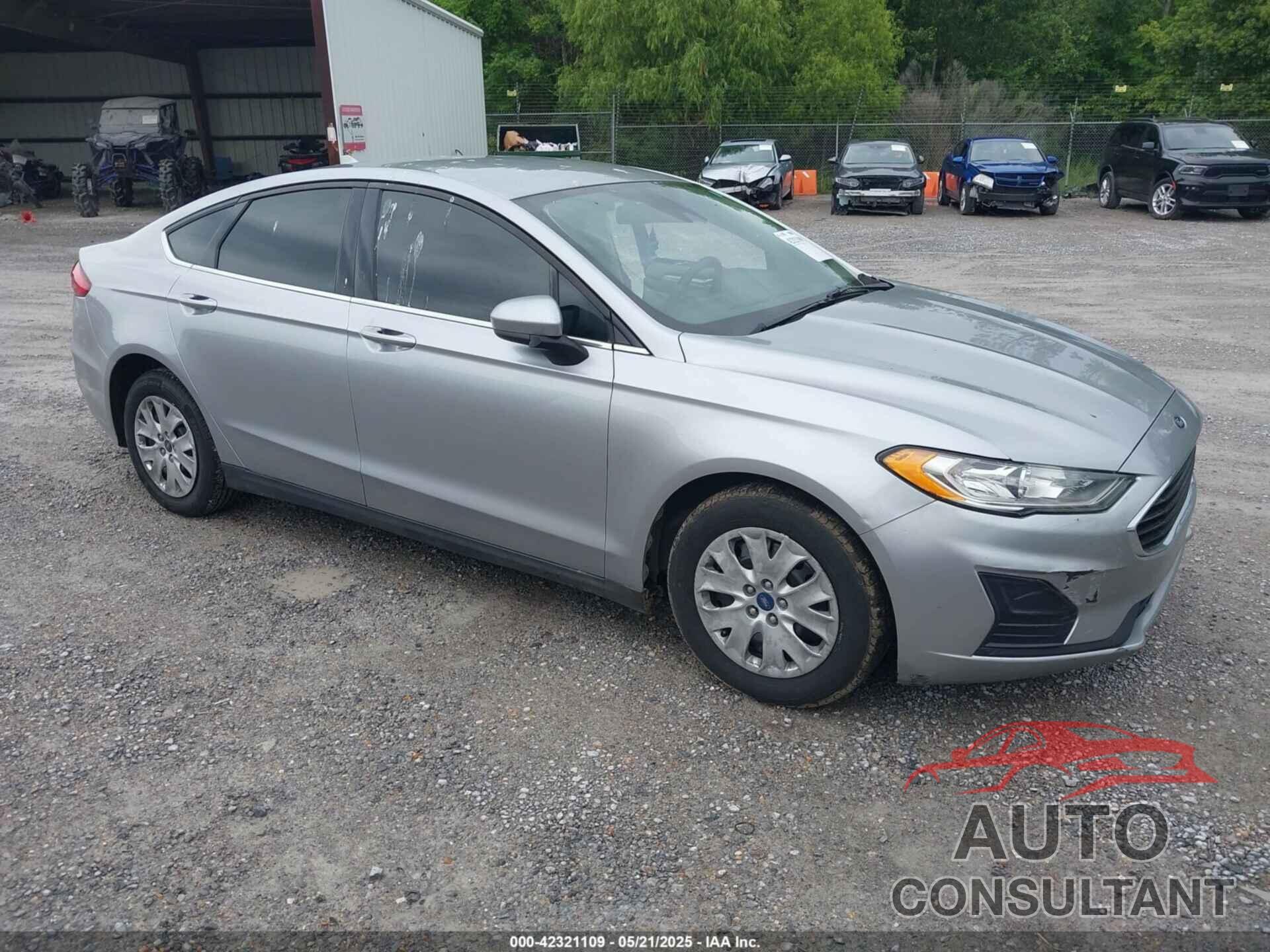 FORD FUSION 2020 - 3FA6P0G75LR160944