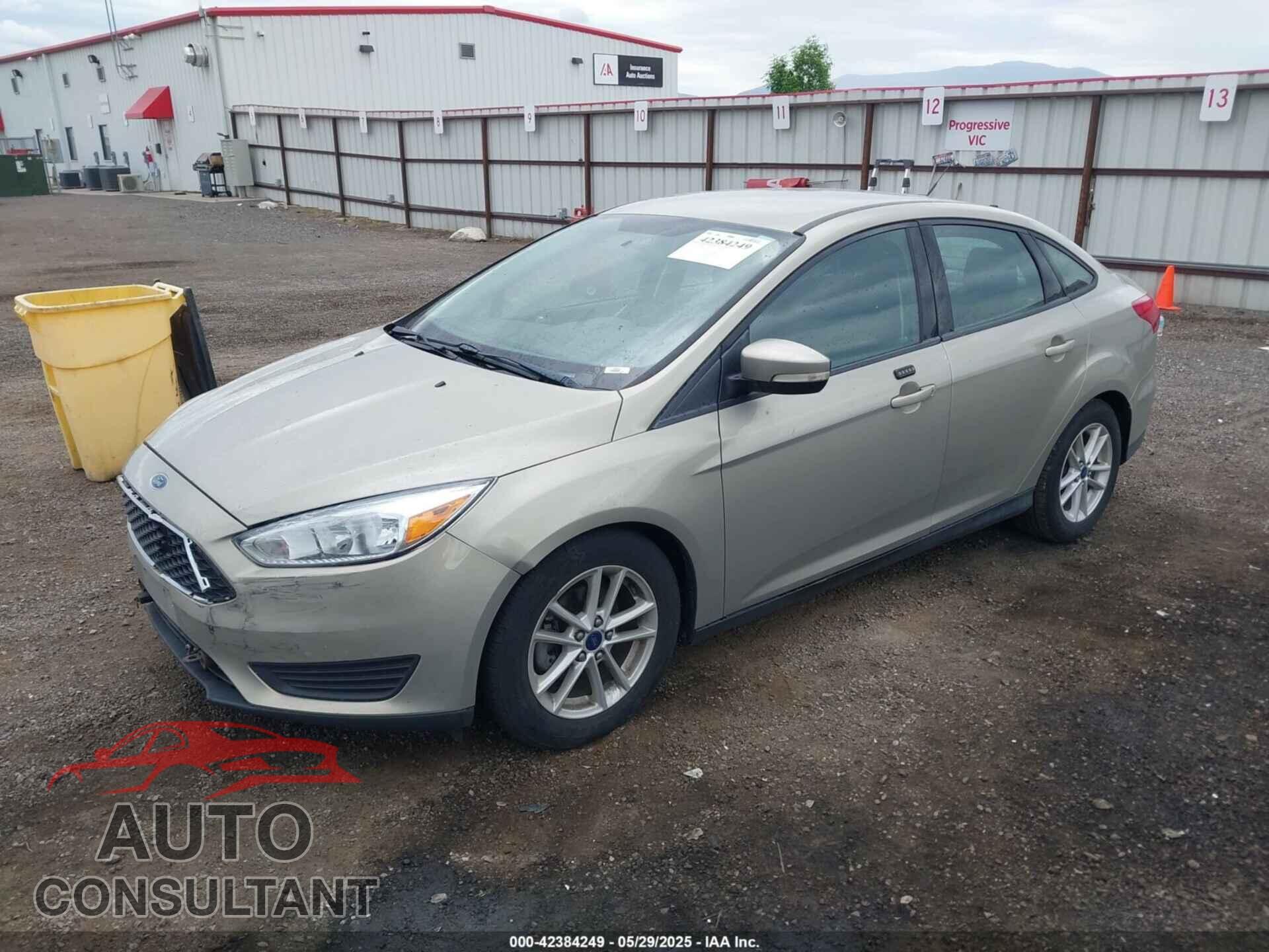 FORD FOCUS 2015 - 1FADP3F28FL201388