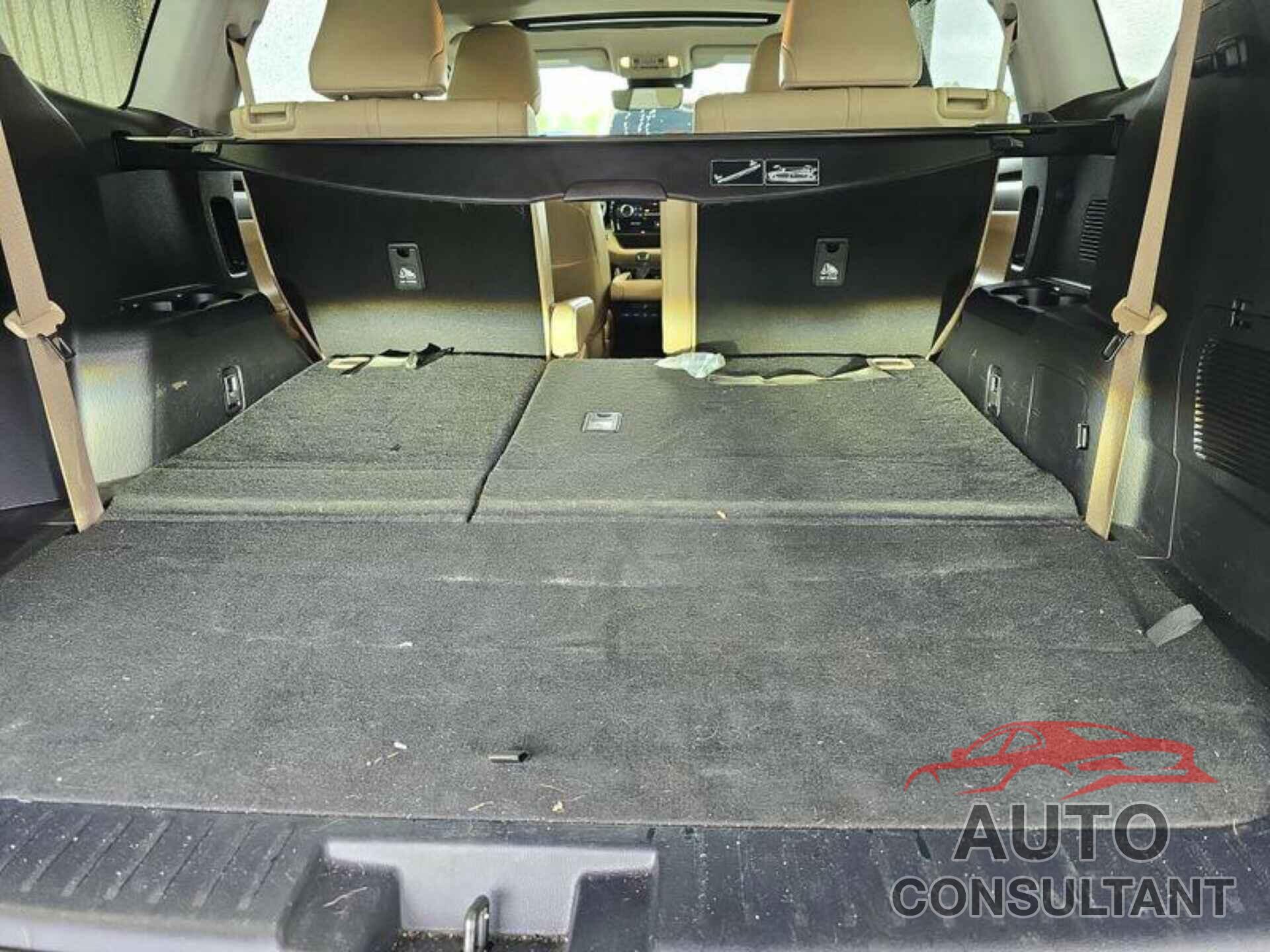 TOYOTA HIGHLANDER 2021 - 5TDHBRCHXMS067369