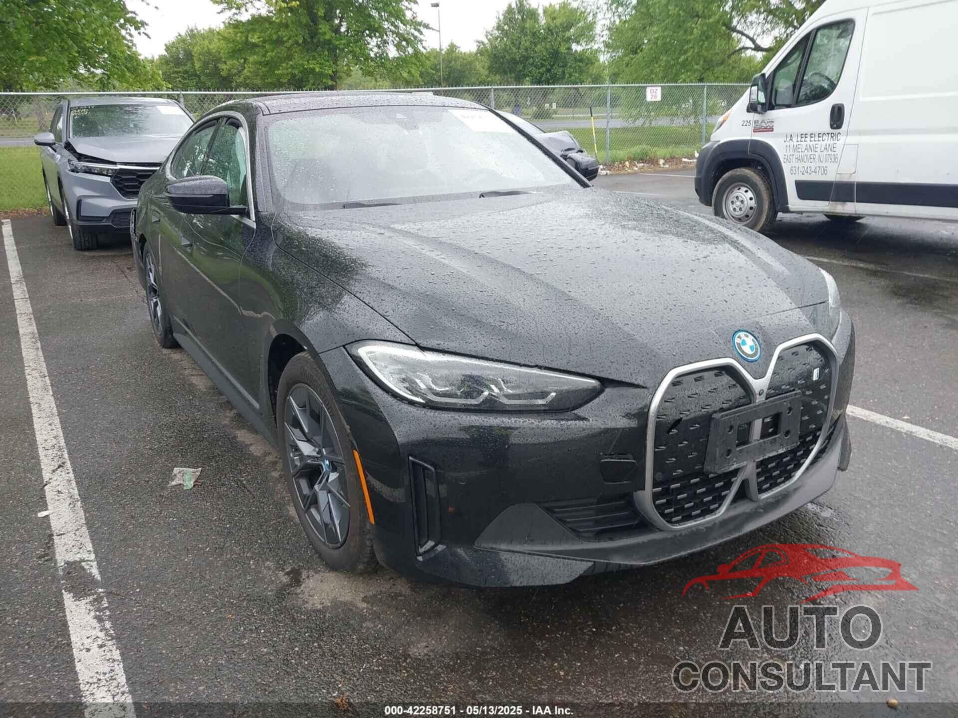 BMW I4 2024 - WBY83FB07RFT10939