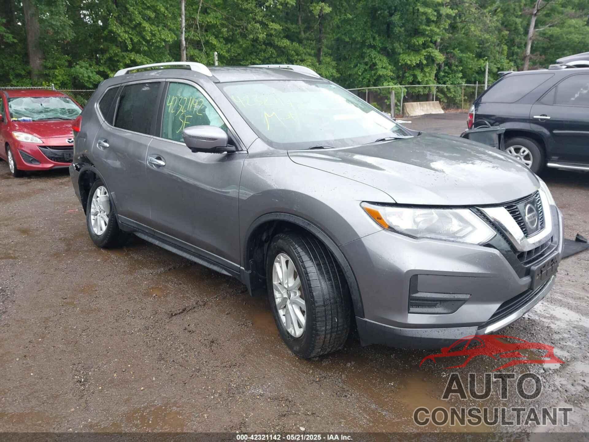NISSAN ROGUE 2017 - KNMAT2MV6HP619038