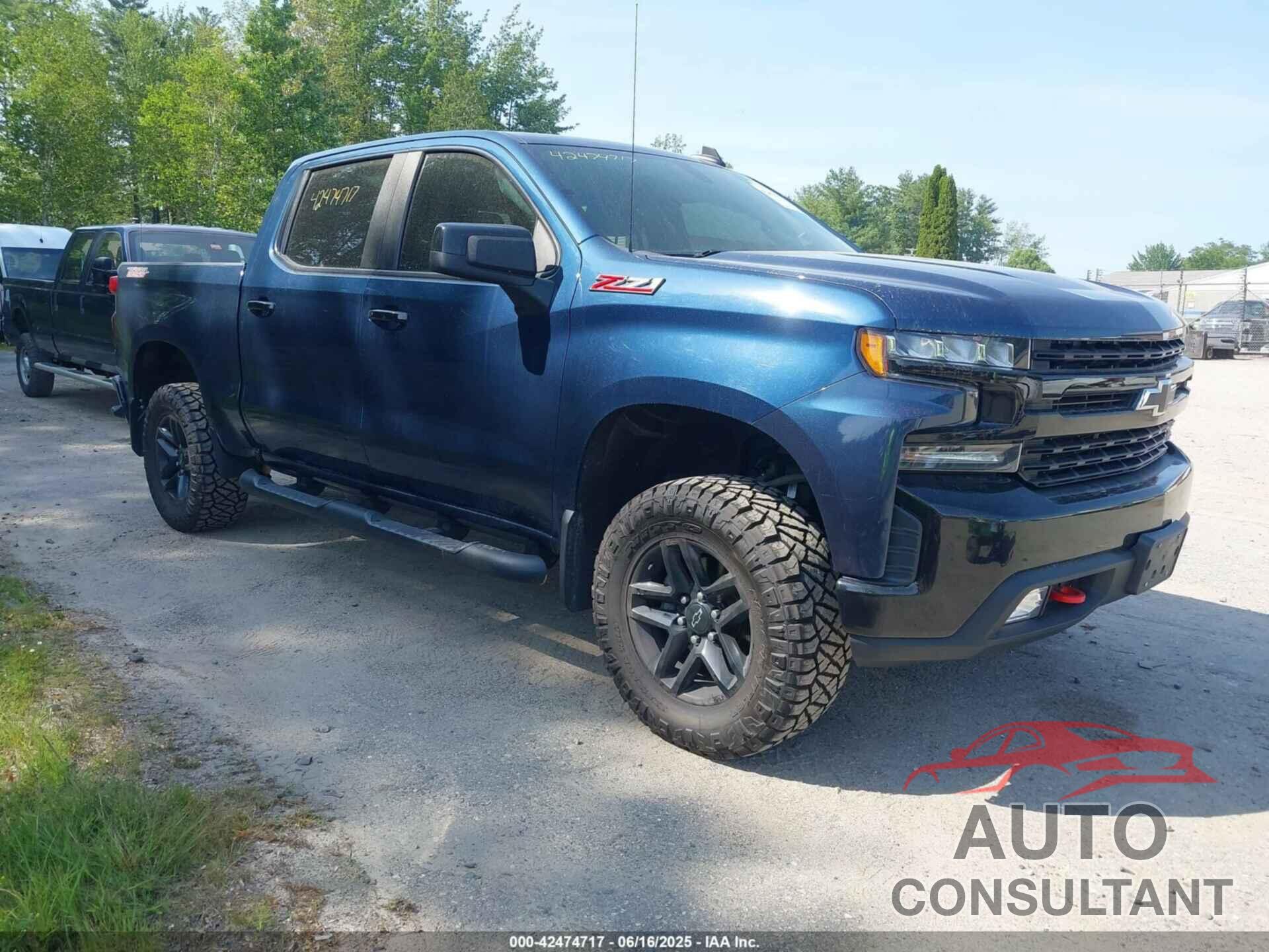 CHEVROLET SILVERADO 1500 2020 - 1GCPYFED1LZ366698