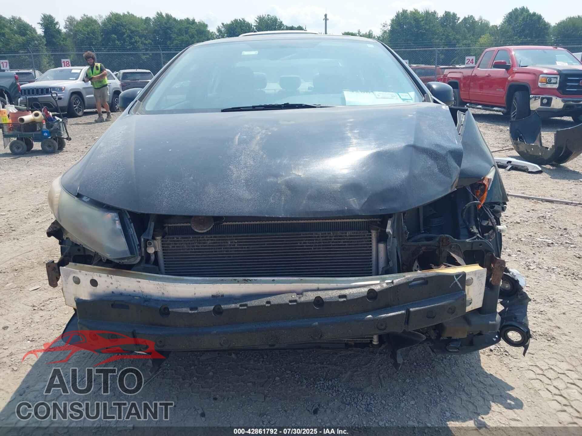 HONDA CIVIC 2012 - 2HGFB2F90CH542190