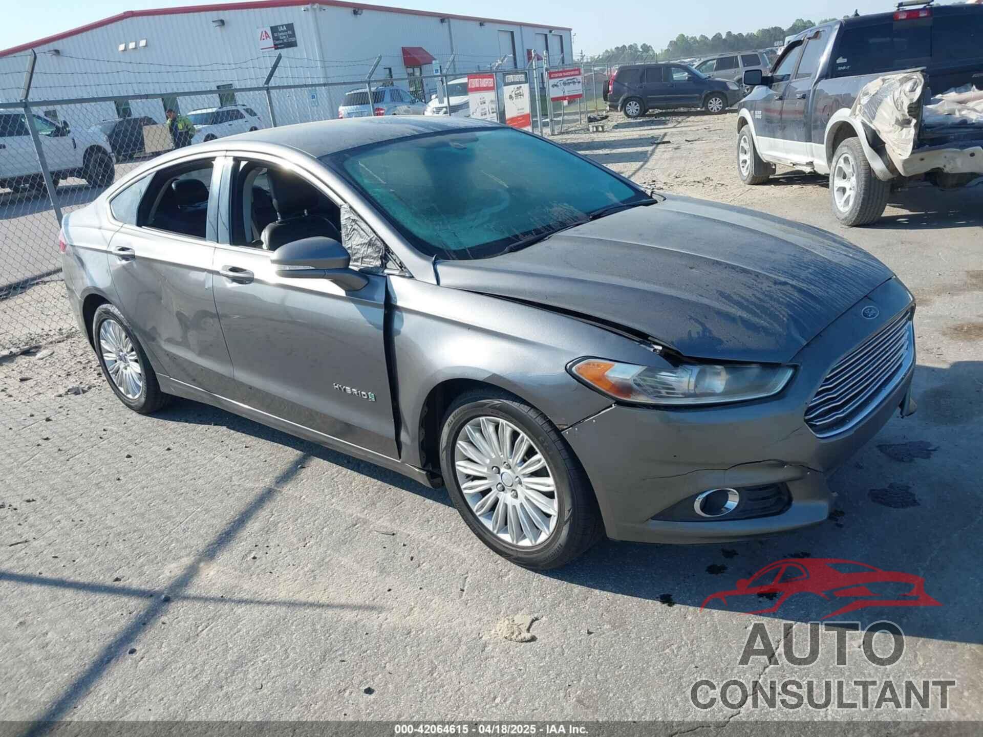 FORD FUSION HYBRID 2013 - 3FA6P0LU8DR161079