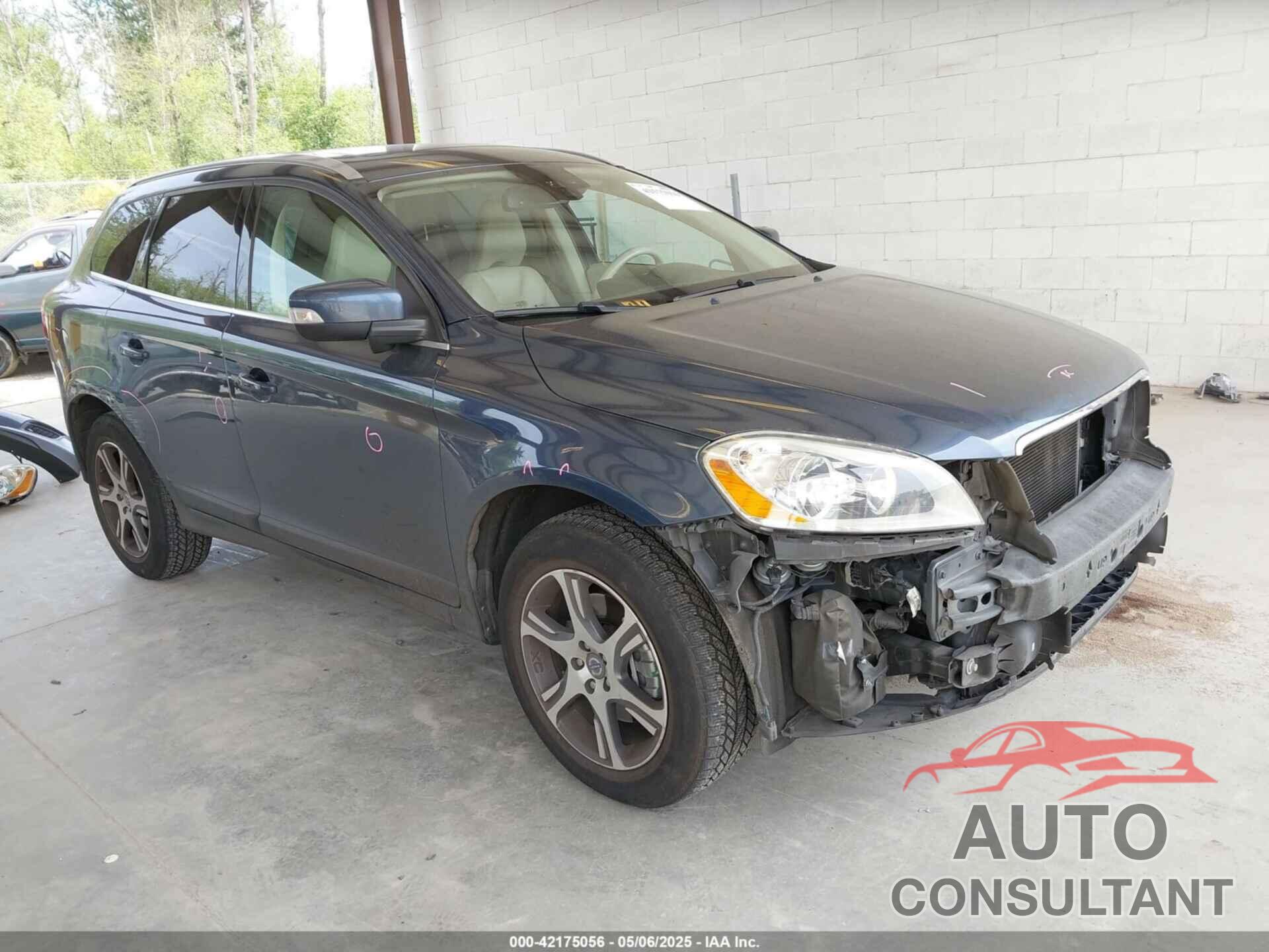 VOLVO XC60 2011 - YV4902DZ8B2153953