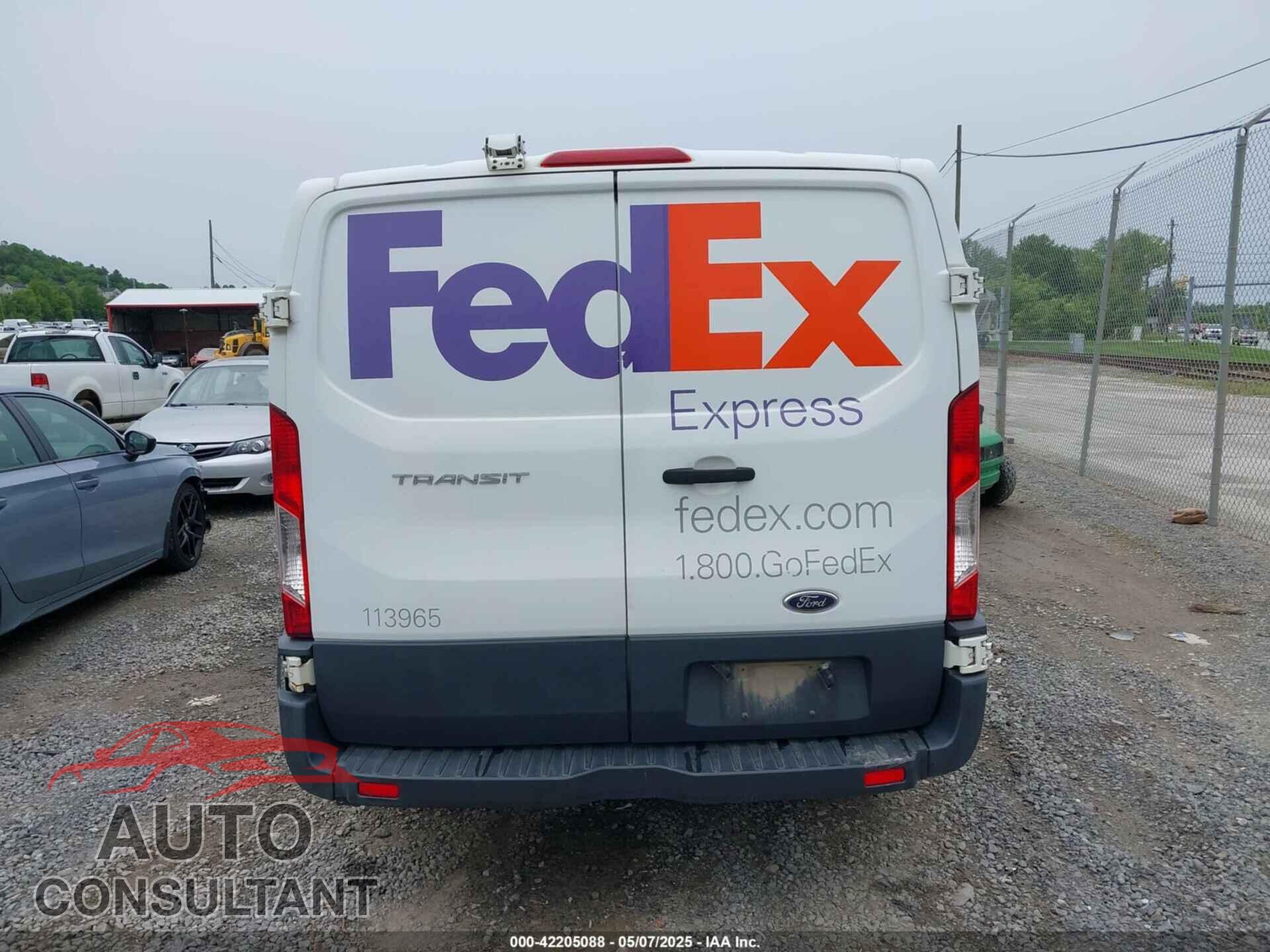 FORD TRANSIT-150 2015 - 1FTNE1YM2FKB19797