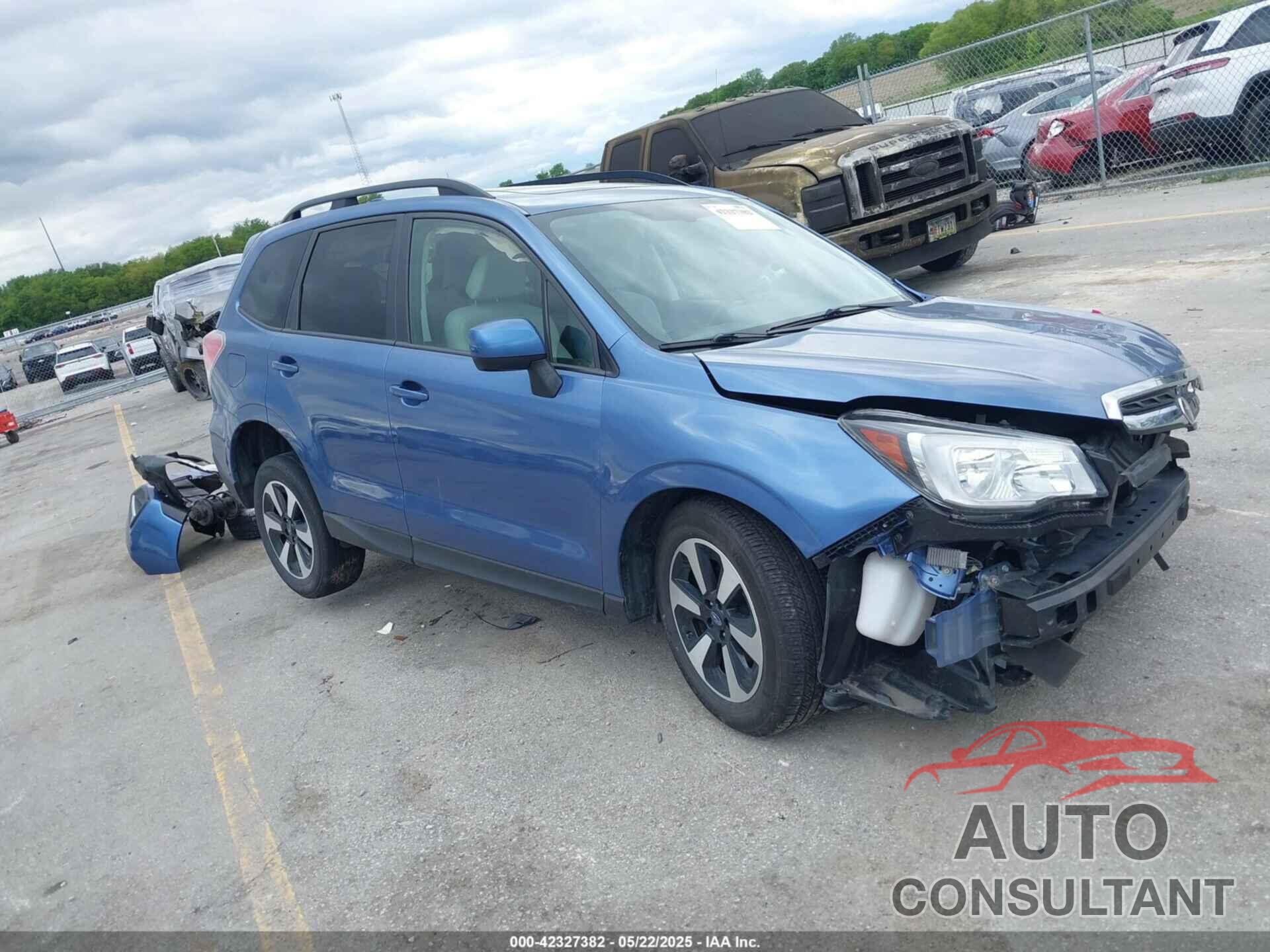 SUBARU FORESTER 2018 - JF2SJADC7JH554639