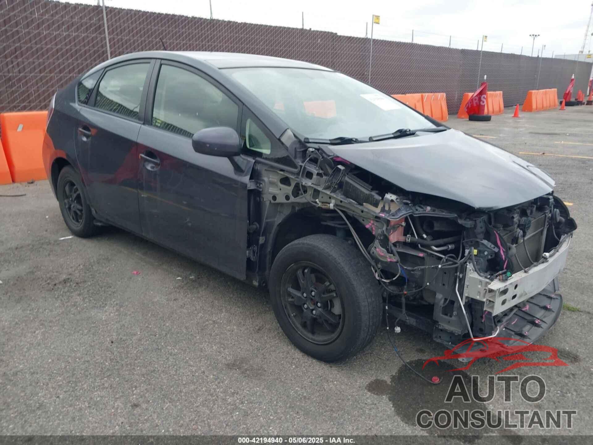 TOYOTA PRIUS 2015 - JTDKN3DU4F1997127