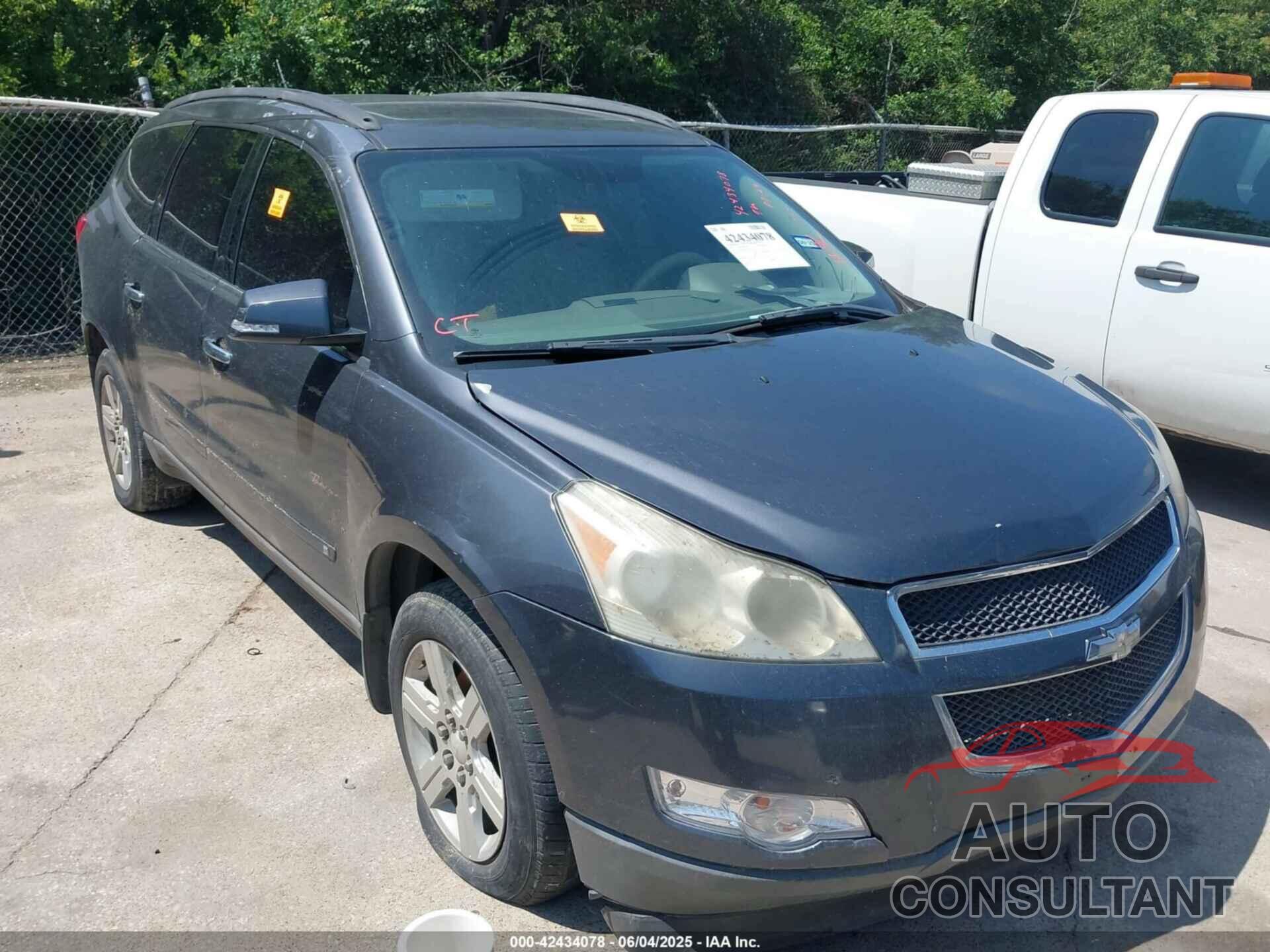 CHEVROLET TRAVERSE 2010 - 1GNLVGED8AS124792