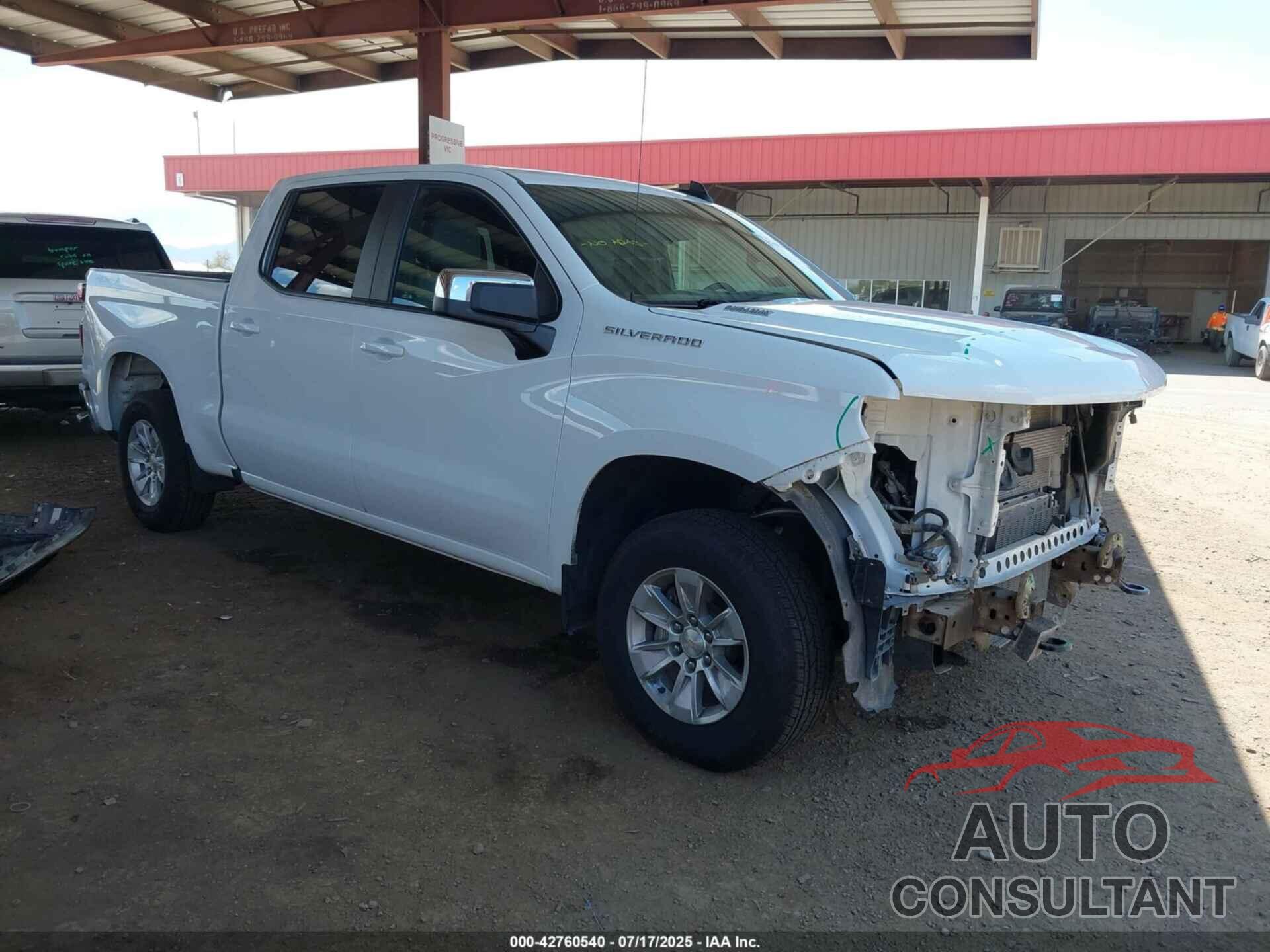 CHEVROLET SILVERADO 1500 LTD 2022 - 1GCUYDET7NZ168502