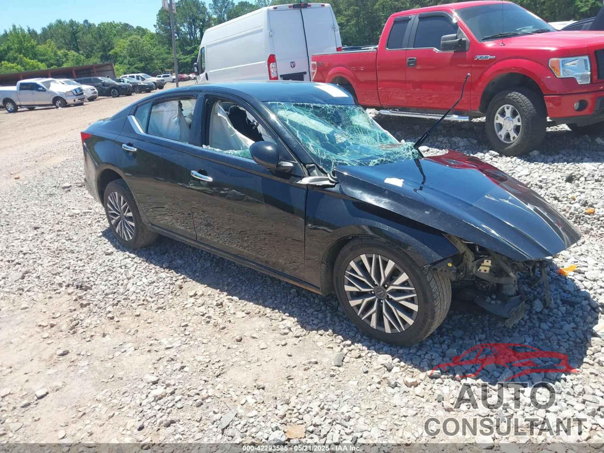 NISSAN ALTIMA 2023 - 1N4BL4DV8PN389602
