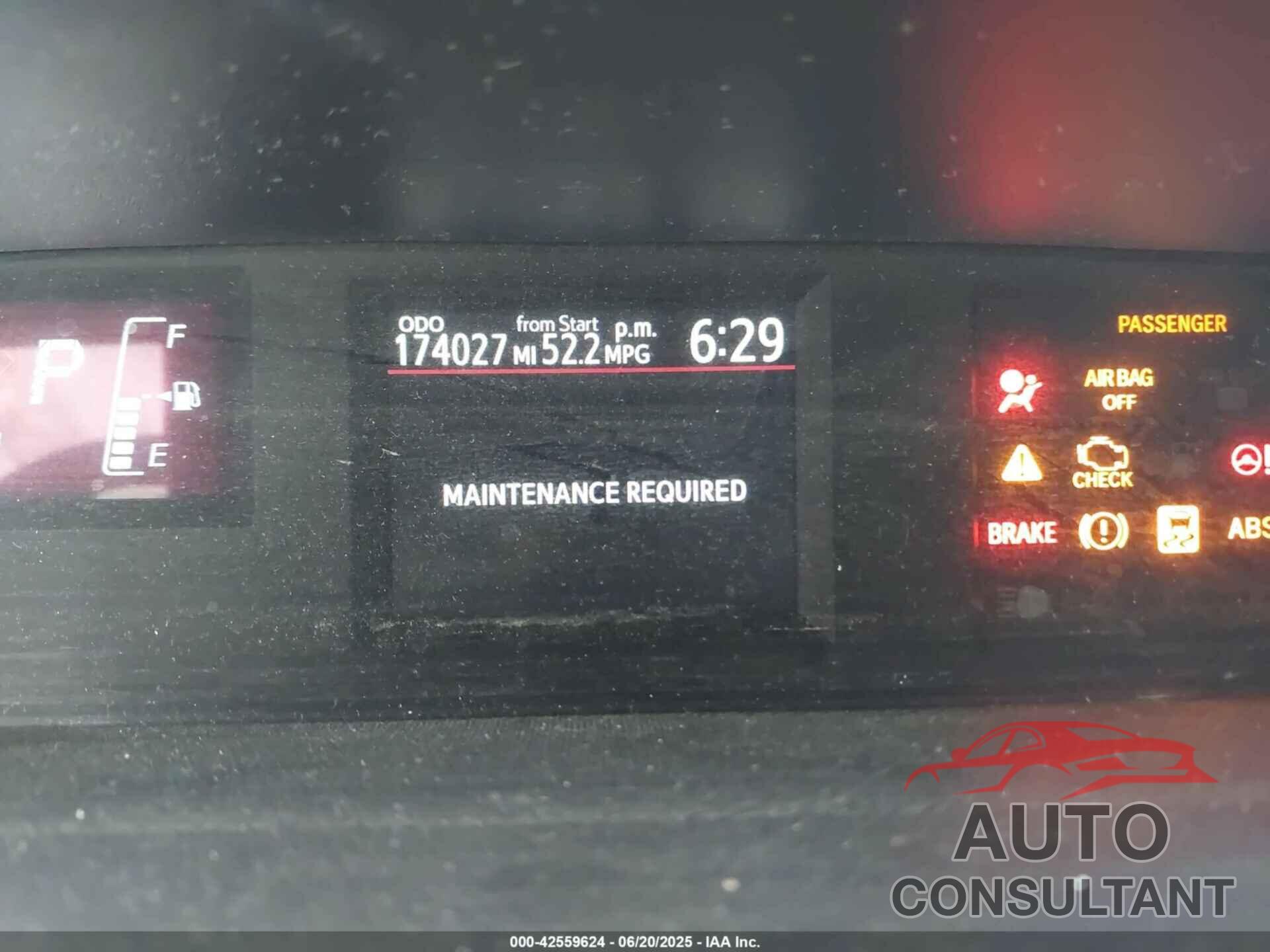 TOYOTA PRIUS C 2016 - JTDKDTB37G1135616