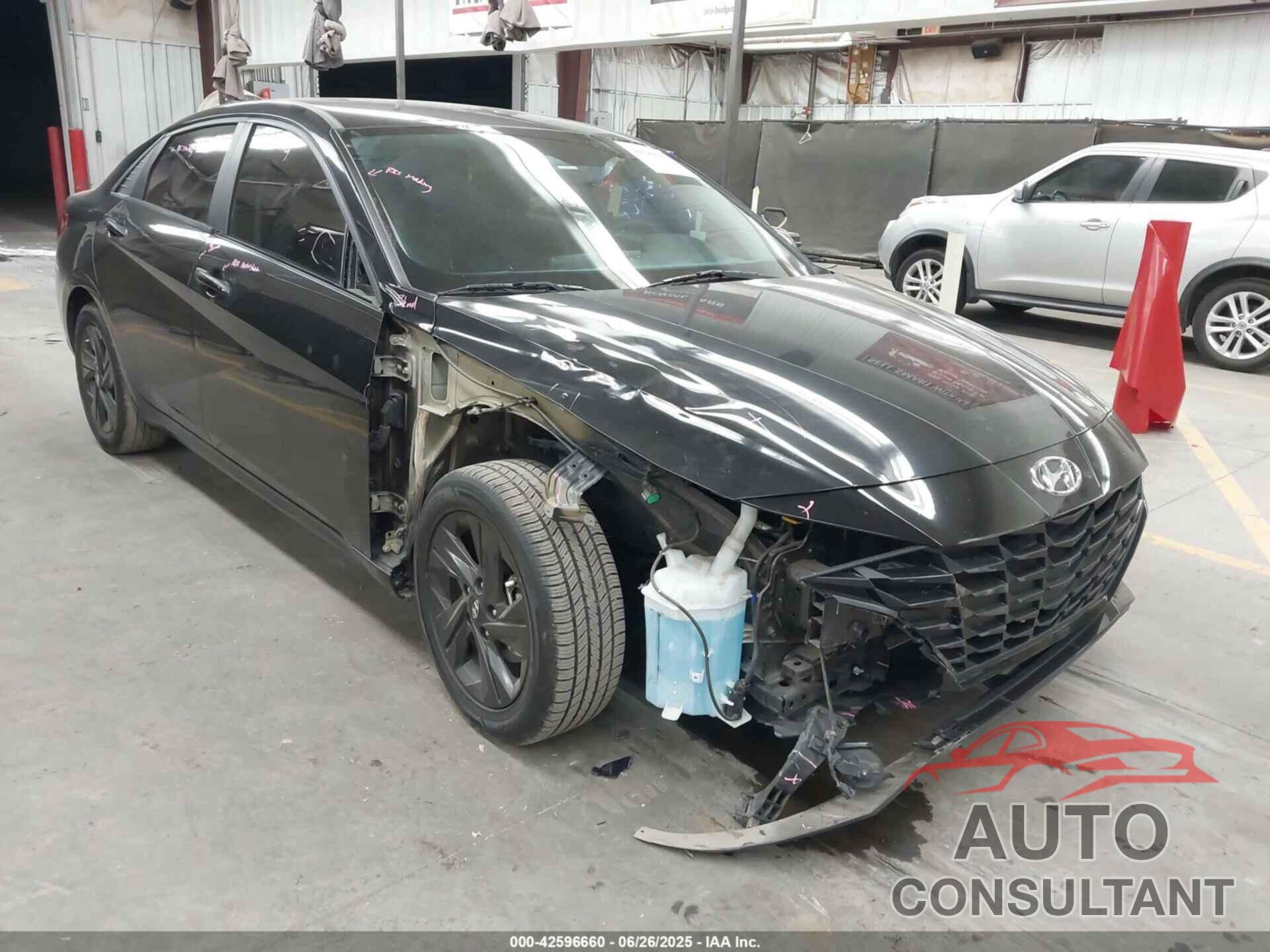 HYUNDAI ELANTRA 2021 - KMHLM4AG3MU209330