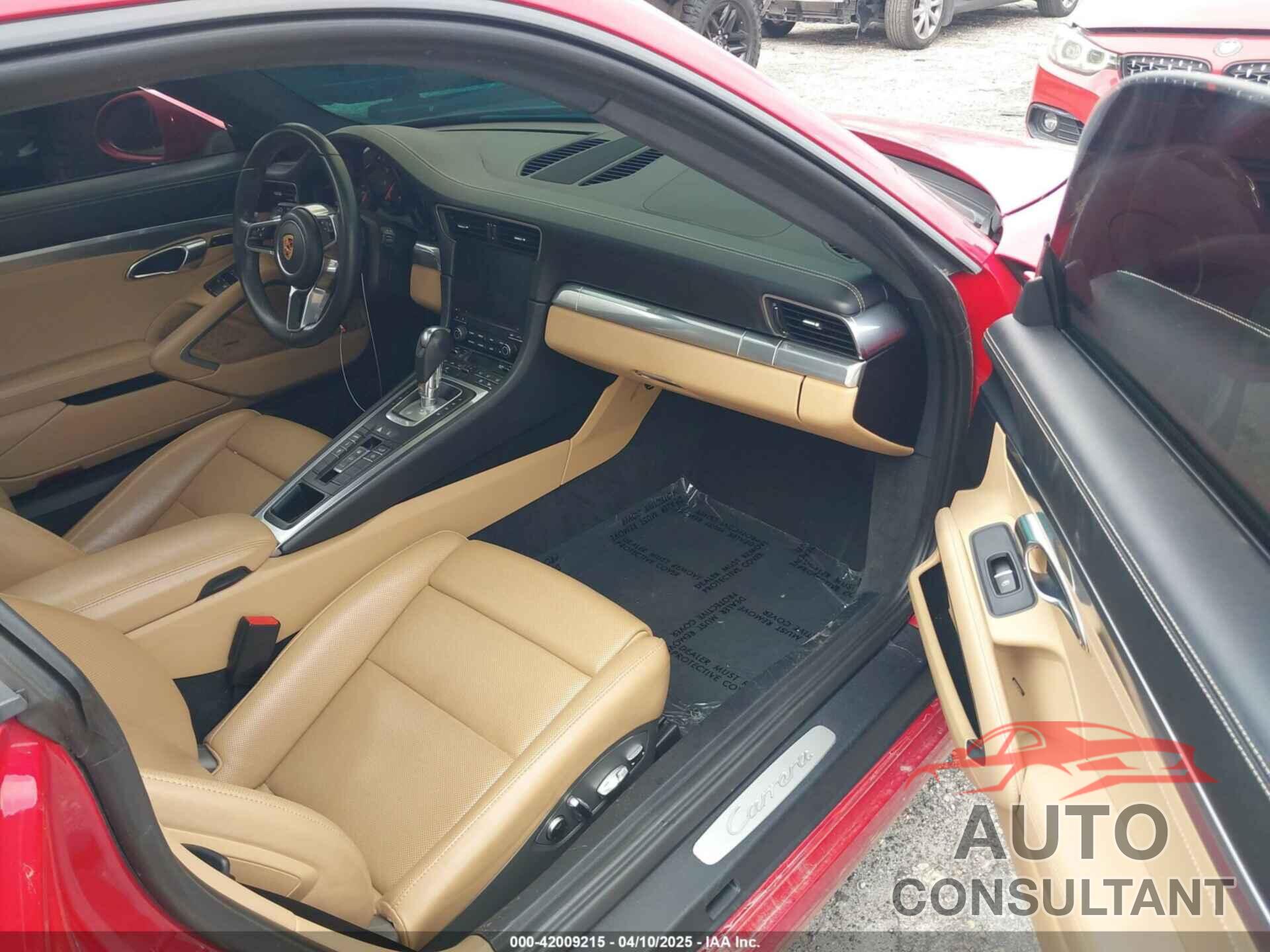 PORSCHE 911 2018 - WP0AA2A92JS106143