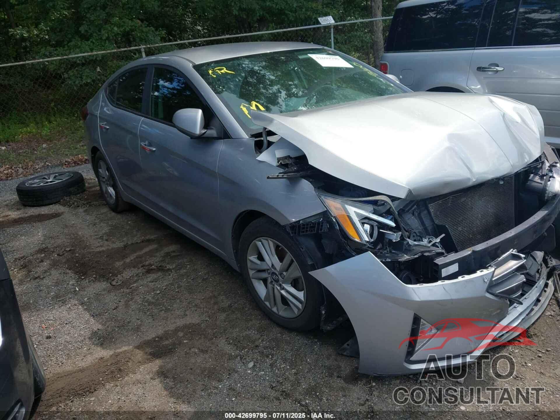 HYUNDAI ELANTRA 2020 - 5NPD84LF1LH572736