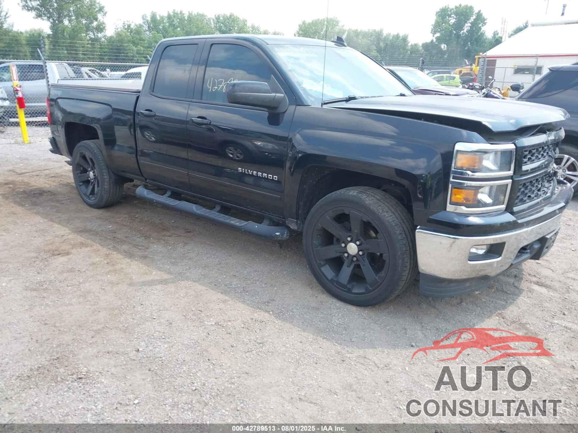 CHEVROLET SILVERADO 1500 2015 - 1GCVKREC6FZ357257