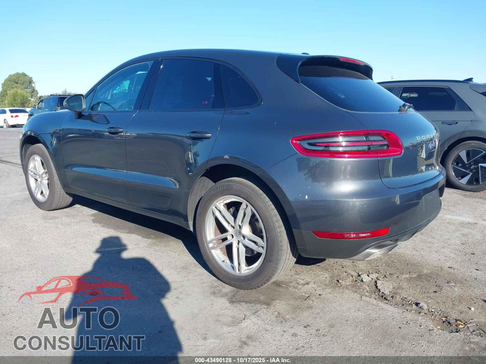 PORSCHE MACAN 2017 - WP1AA2A56HLB08834