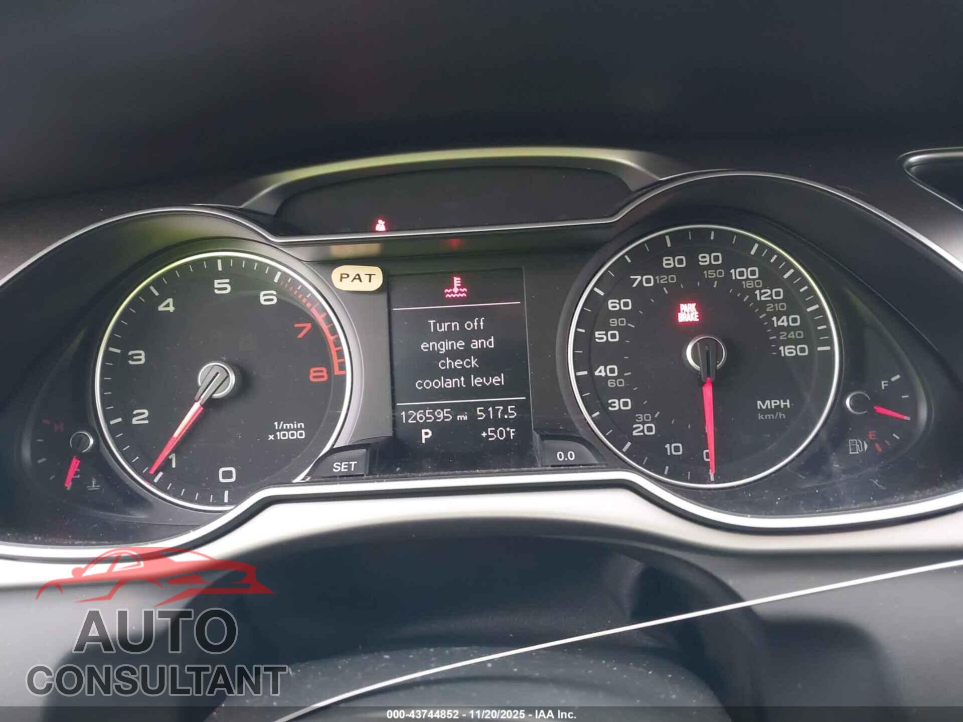 AUDI A4 2013 - WAUBFAFL1DN045596