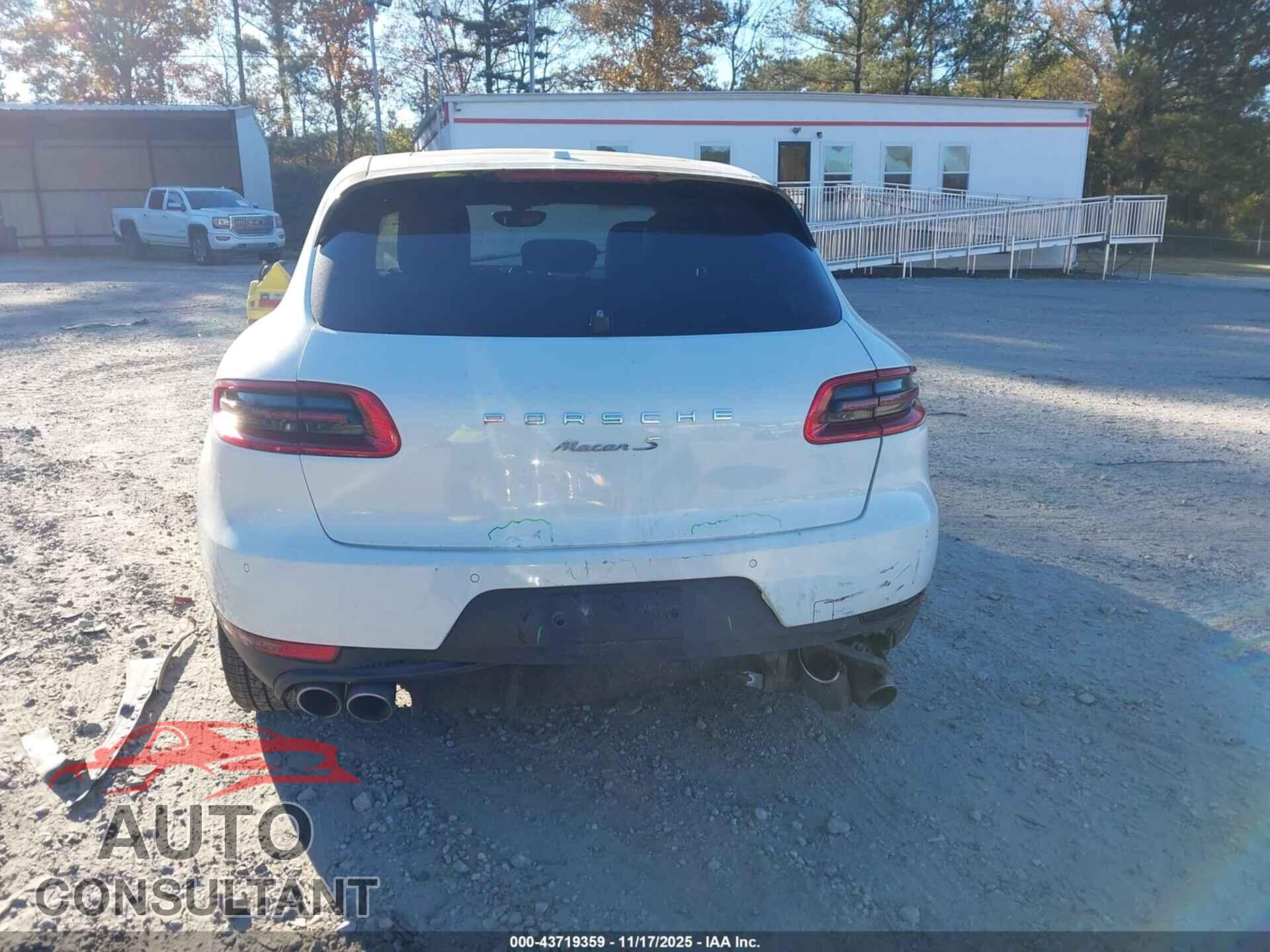 PORSCHE MACAN 2016 - WP1AB2A55GLB56773