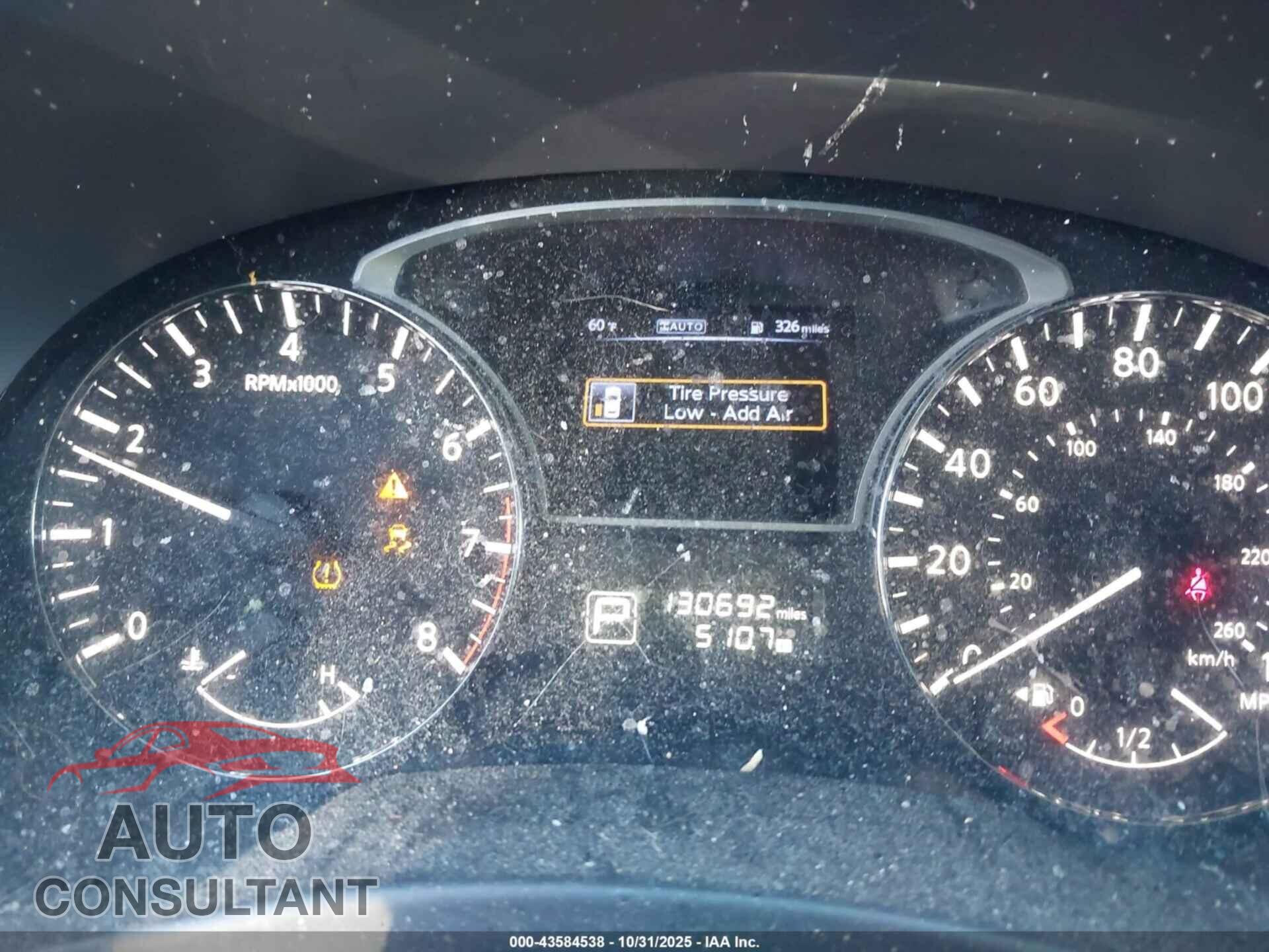NISSAN PATHFINDER 2015 - 5N1AR2MM4FC711299