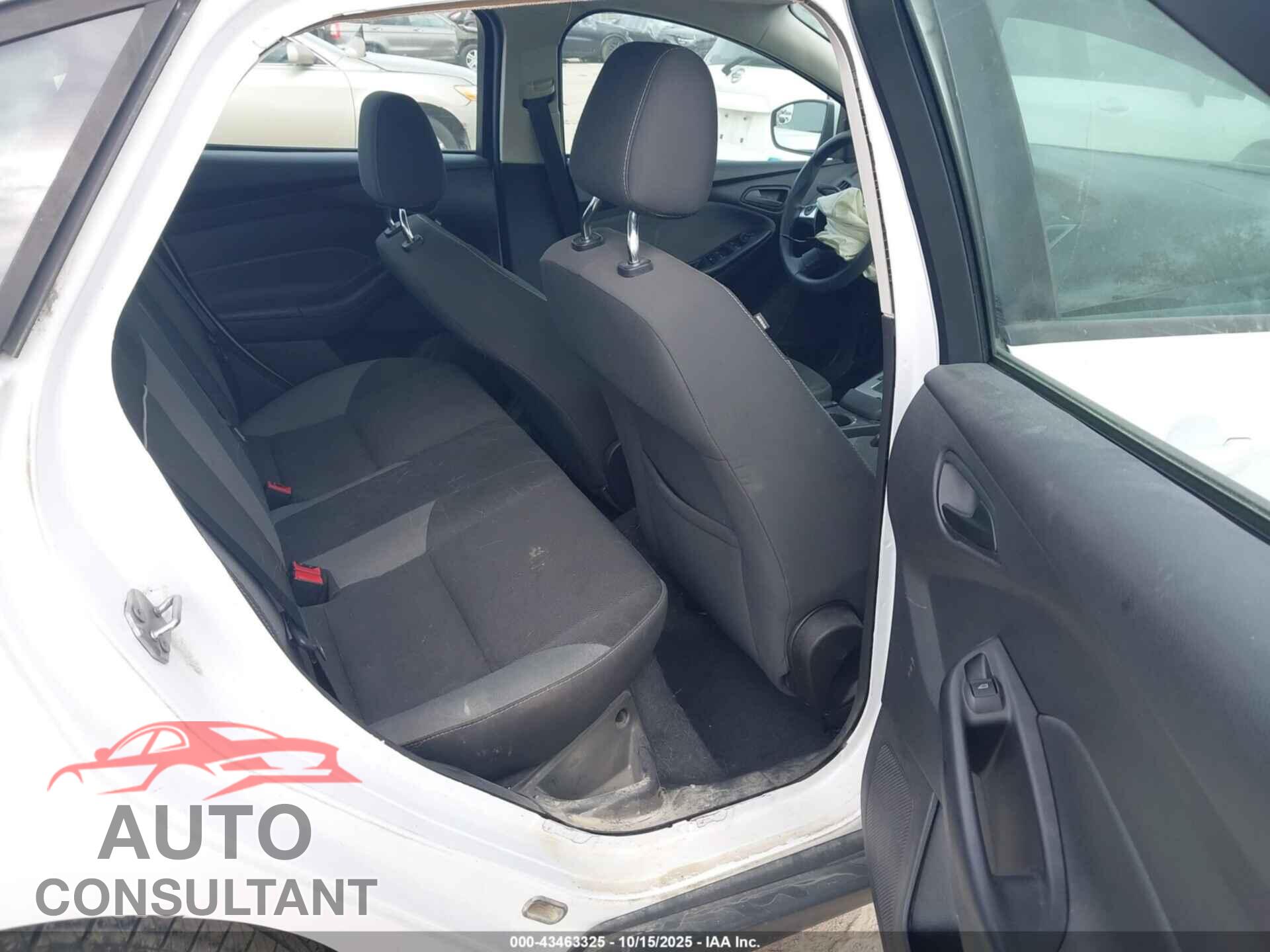 FORD FOCUS 2012 - 1FAHP3F22CL382744