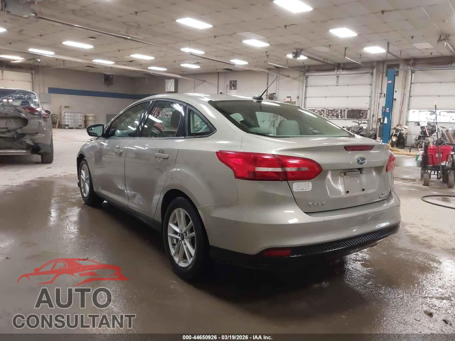 FORD FOCUS 2015 - 1FADP3F2XFL242587