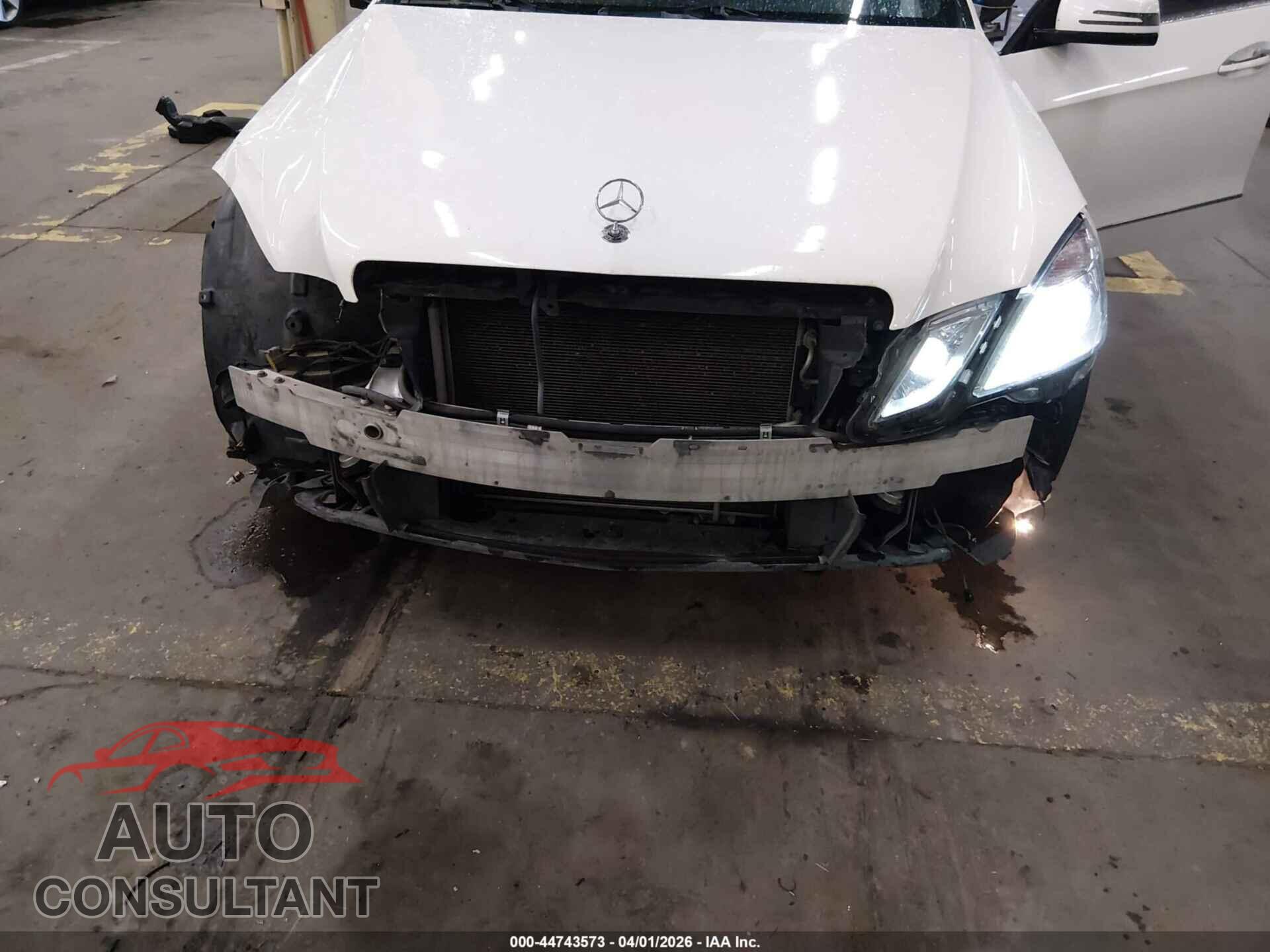 MERCEDES-BENZ E 350 2013 - WDDHF8JB1DA735317