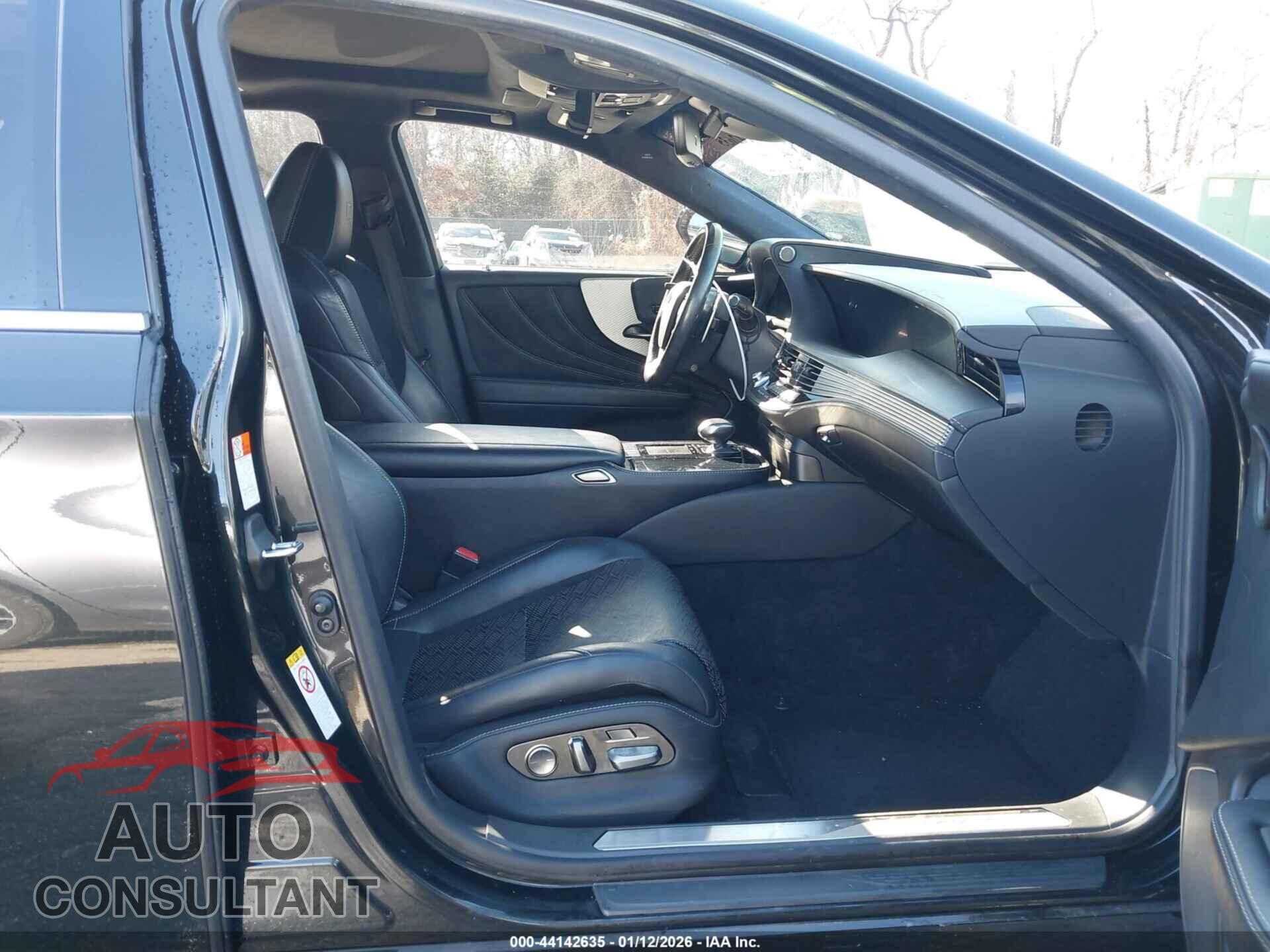 LEXUS LS 500 2018 - JTHC51FFXJ5000249