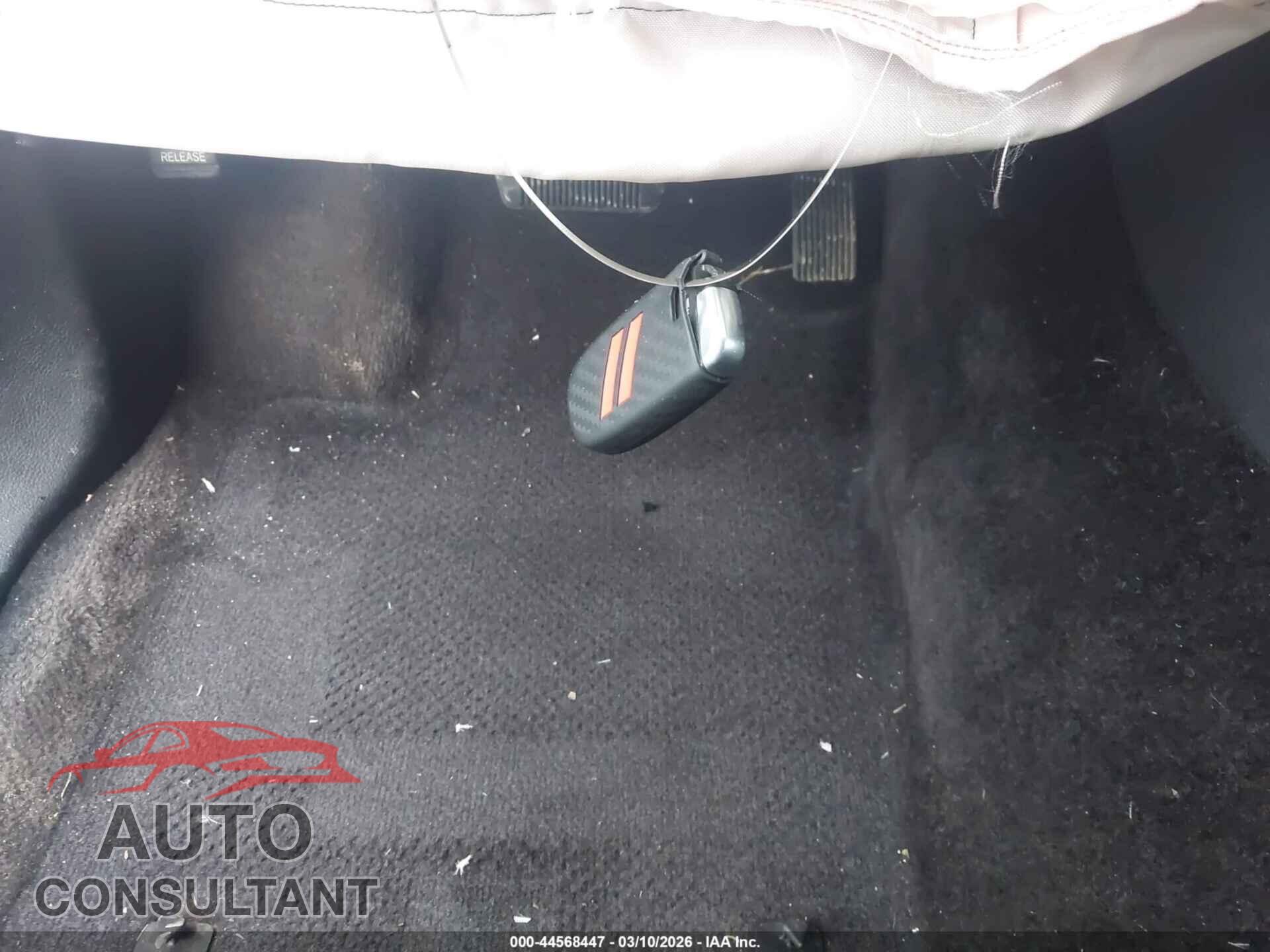 DODGE DURANGO 2015 - 1C4SDJCT0FC223381