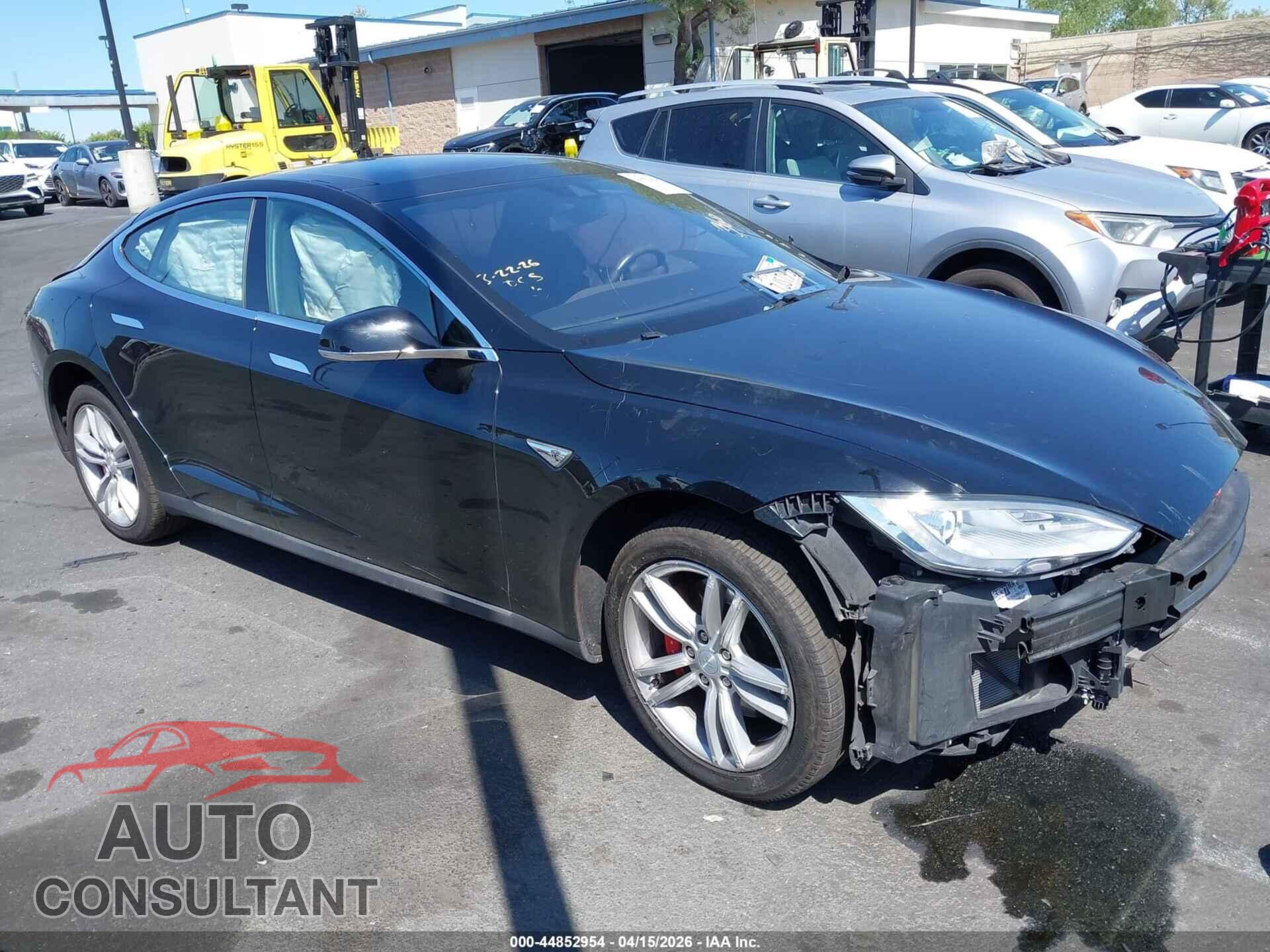 TESLA MODEL S 2014 - 5YJSA1H27EFP69153