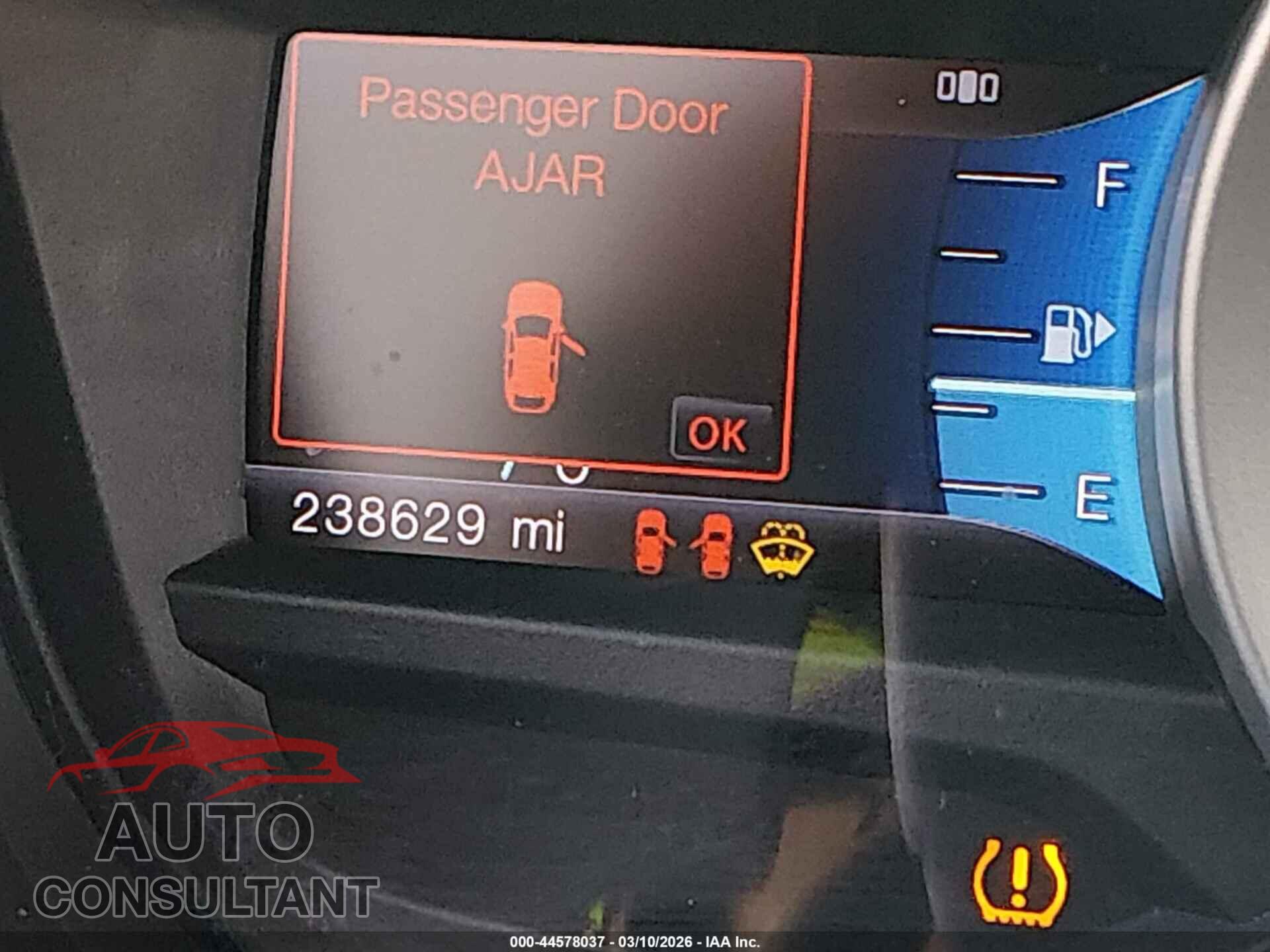 FORD EXPLORER 2013 - 1FM5K7D88DGA96994