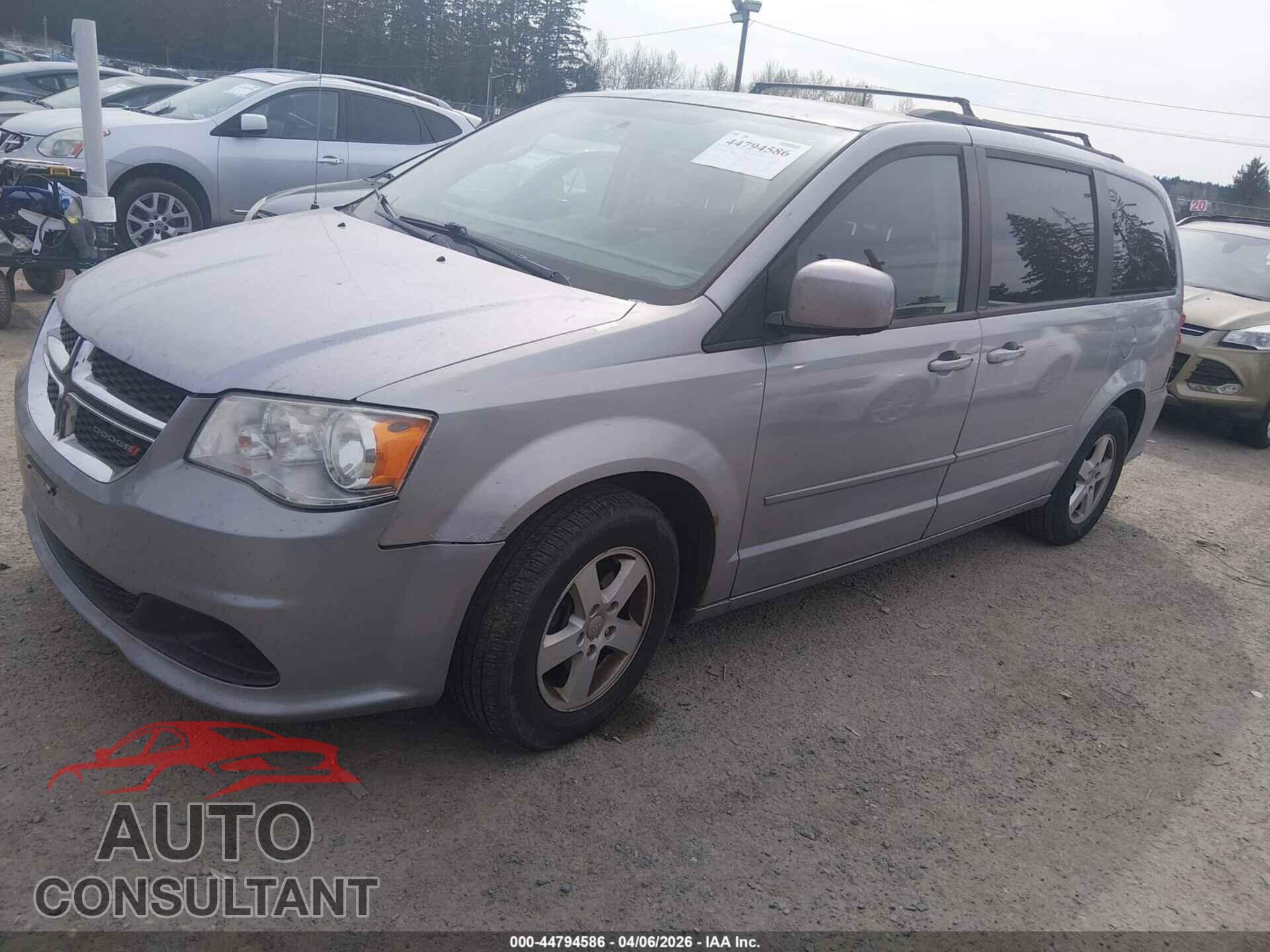 DODGE GRAND CARAVAN 2013 - 2C4RDGCG8DR576444