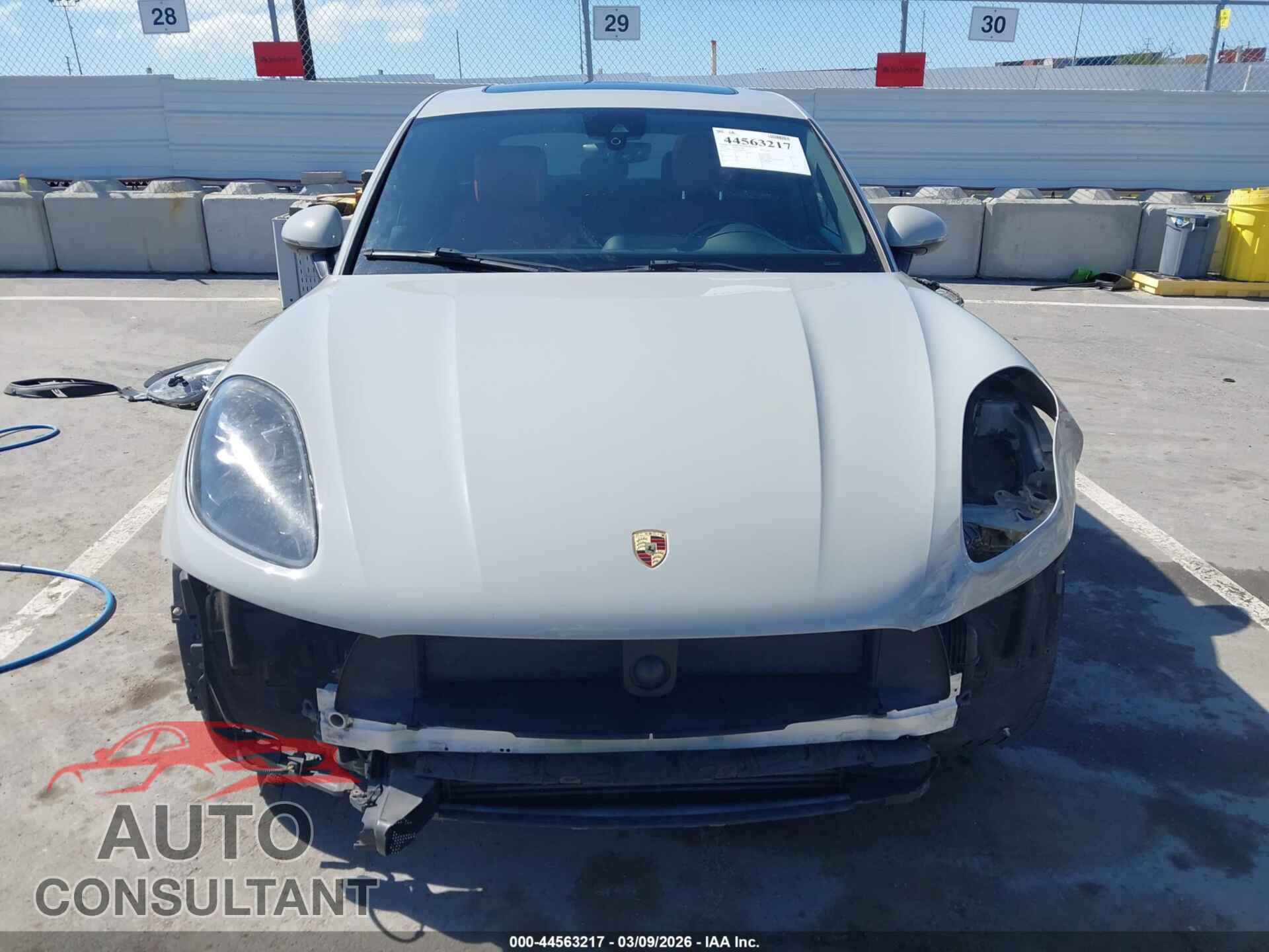 PORSCHE MACAN 2019 - WP1AA2A53KLB01461