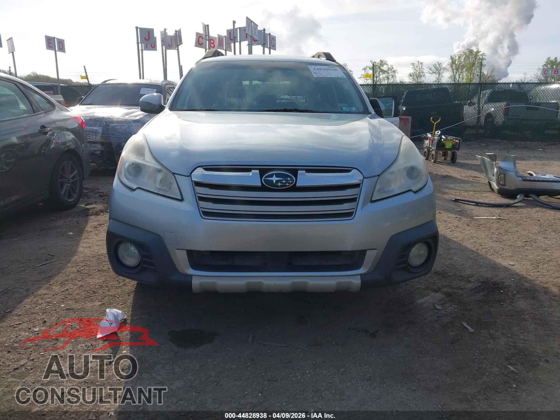 SUBARU OUTBACK 2013 - 4S4BRBKC3D3265254