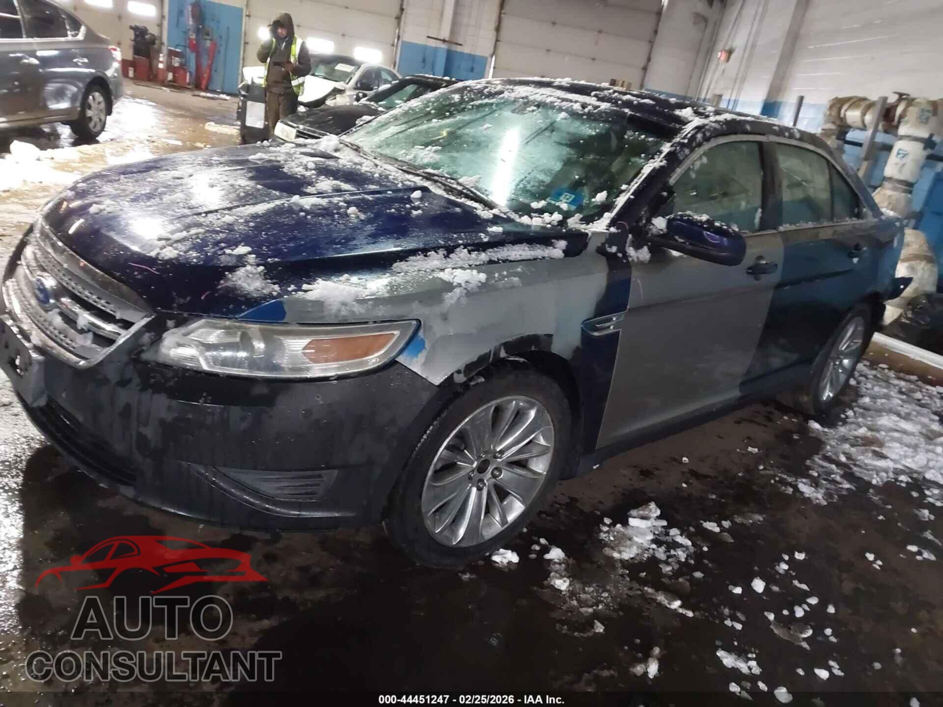 FORD TAURUS 2011 - 1FAHP2EW1BG155048