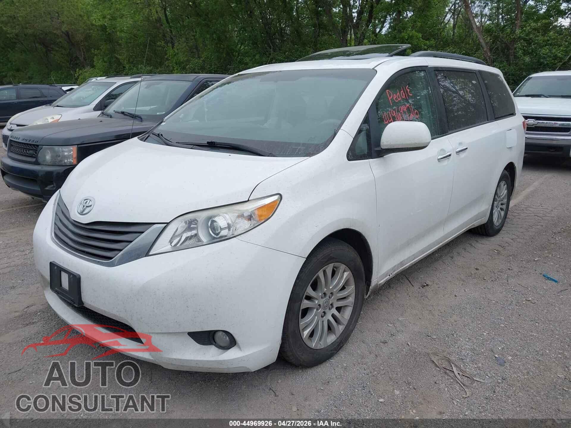 TOYOTA SIENNA 2013 - 5TDYK3DC8DS305736