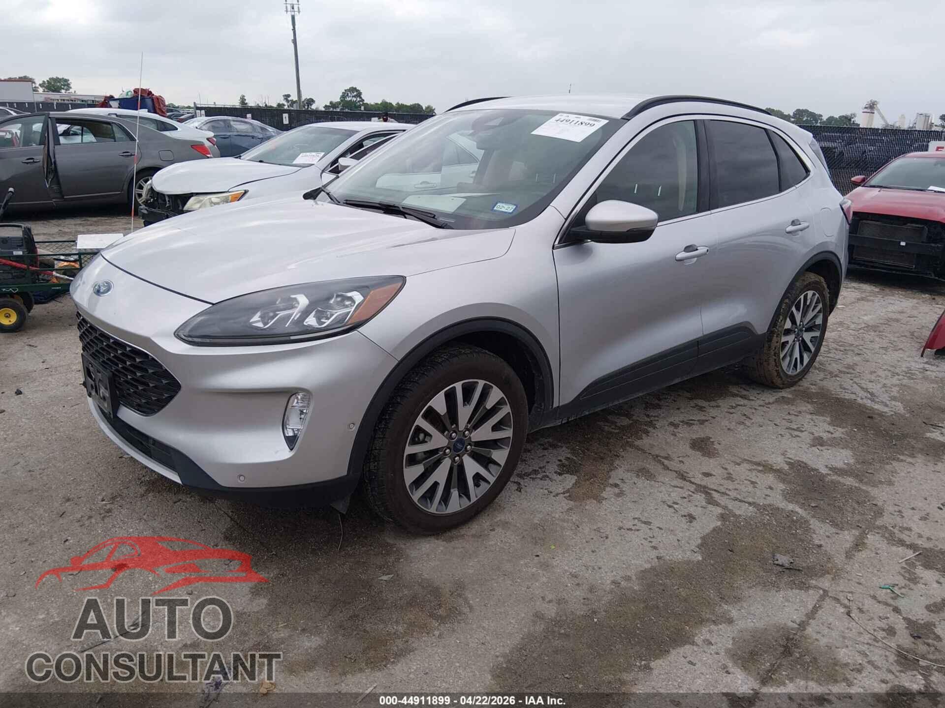 FORD ESCAPE 2020 - 1FMCU9J93LUA81202