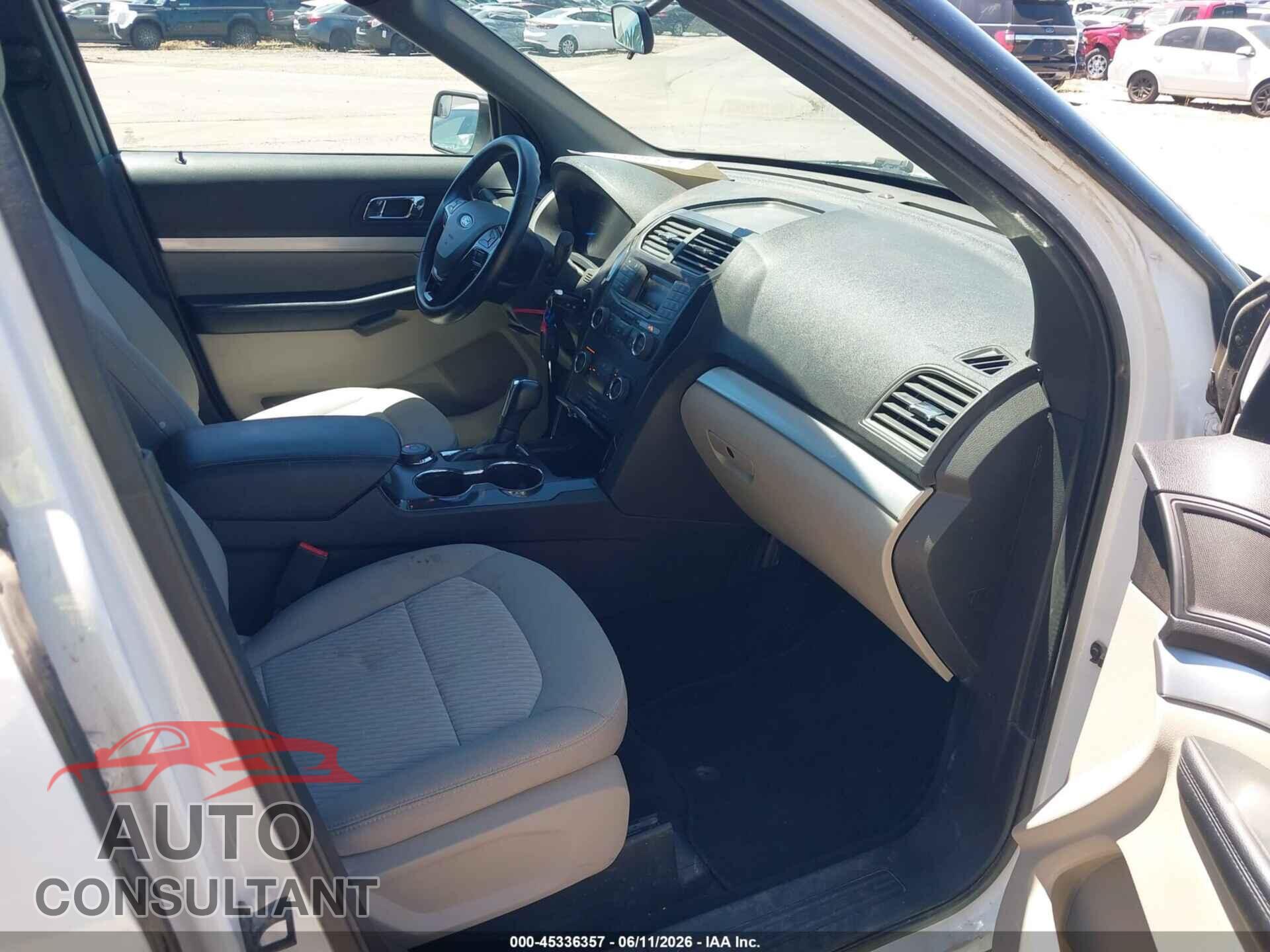 FORD EXPLORER 2018 - 1FM5K8B89JGB95280